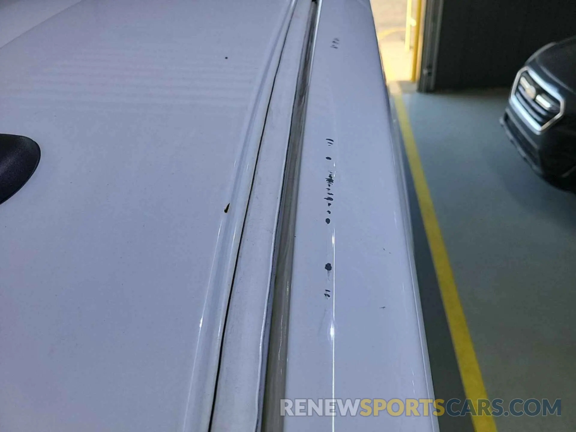 18 Photograph of a damaged car 1FTYR1YG0KKA38061 FORD TRANSIT 2019