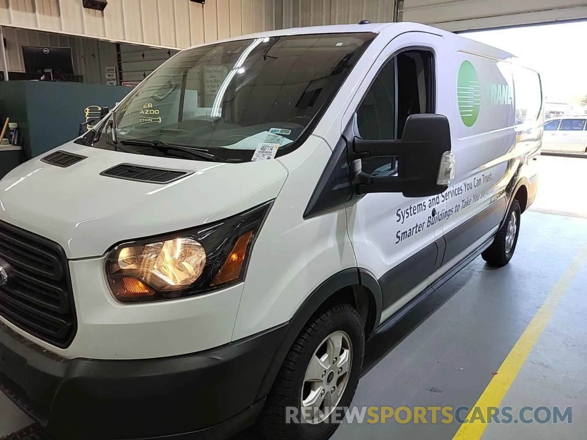 2 Photograph of a damaged car 1FTYR1YG0KKA38061 FORD TRANSIT 2019