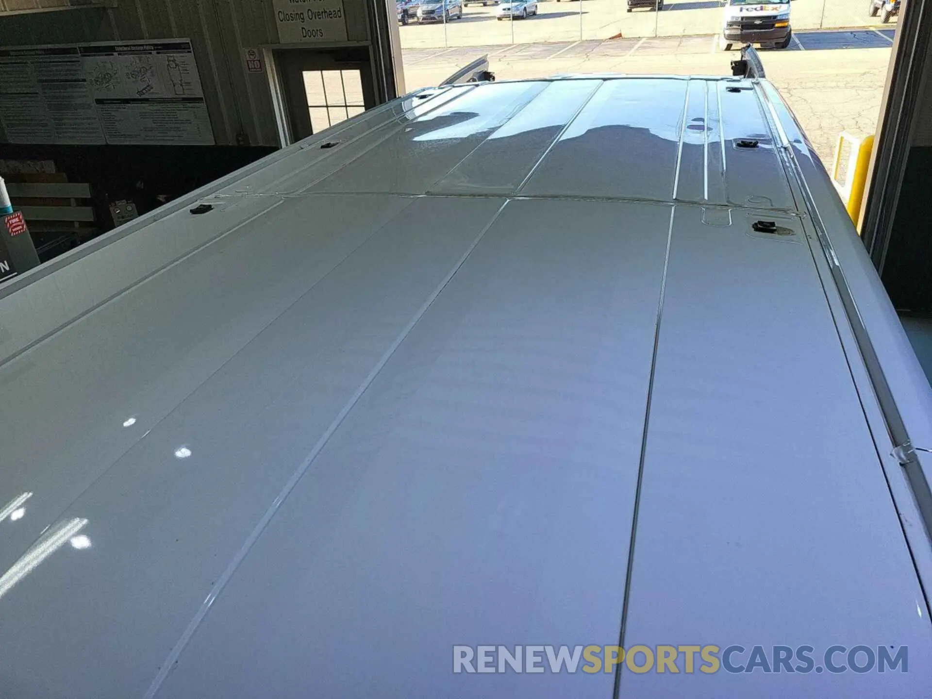 21 Photograph of a damaged car 1FTYR1YG0KKA38061 FORD TRANSIT 2019