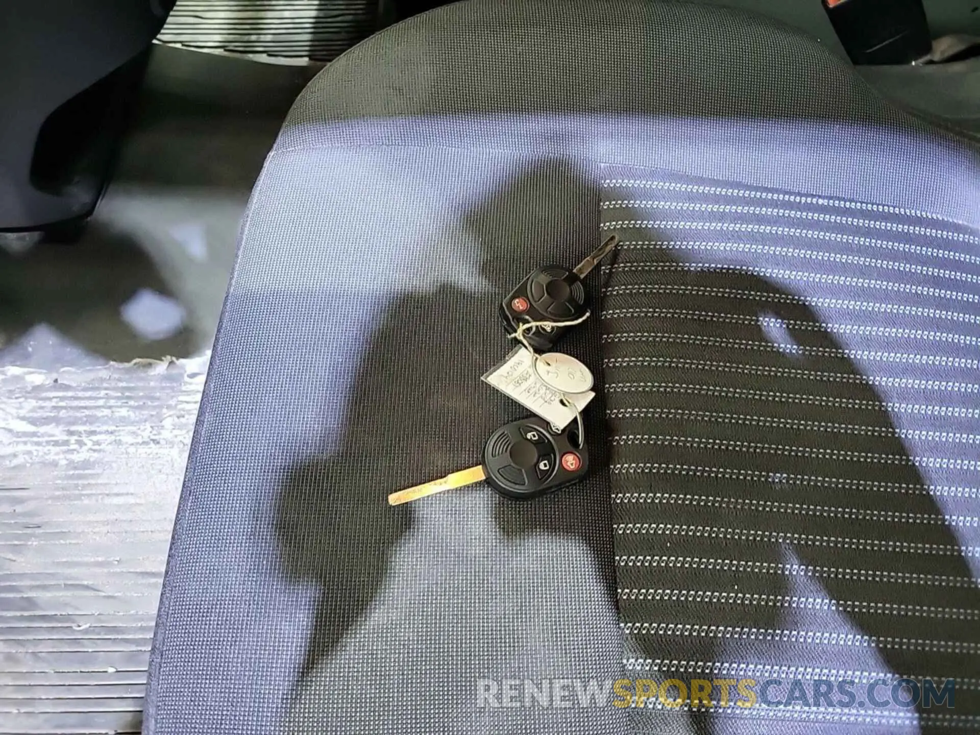 8 Photograph of a damaged car 1FTYR1YG0KKA38061 FORD TRANSIT 2019