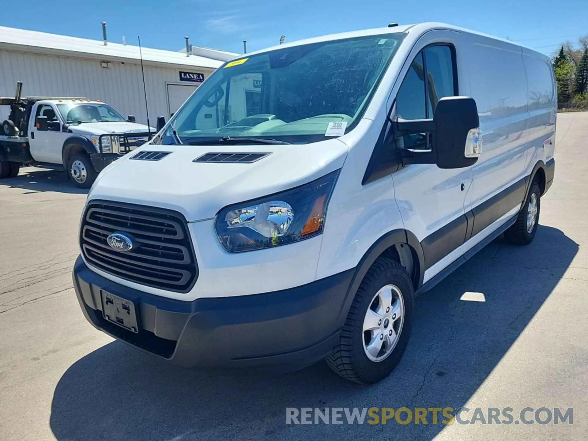 7 Photograph of a damaged car 1FTYR1YG0KKB40170 FORD TRANSIT 2019