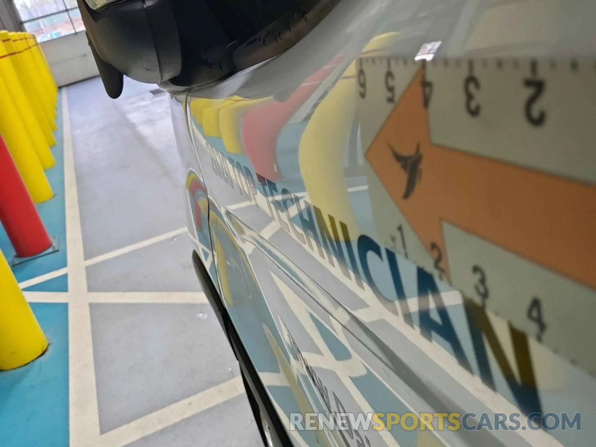 34 Photograph of a damaged car 1FTYR1YG1KKA95143 FORD TRANSIT 2019