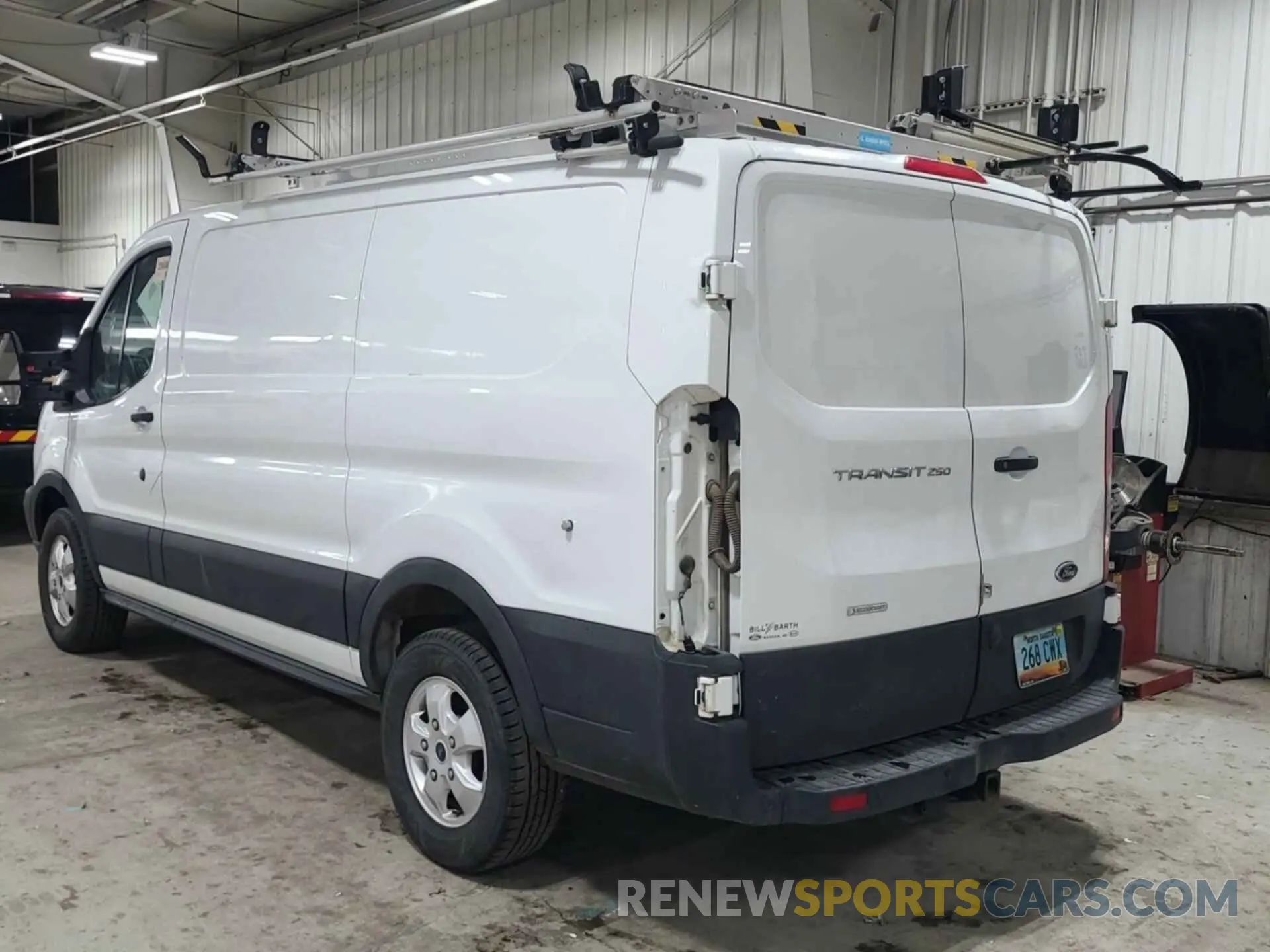 16 Photograph of a damaged car 1FTYR1YG1KKB48262 FORD TRANSIT 2019