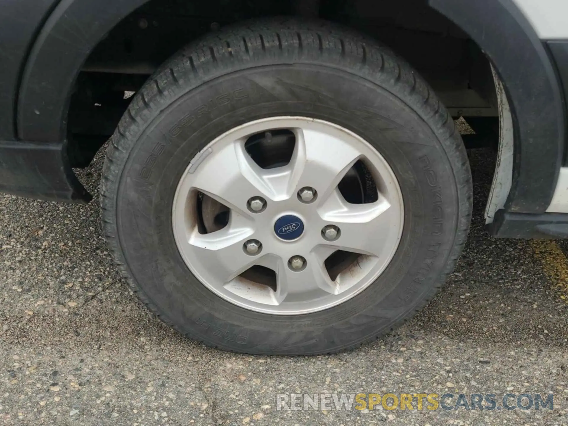 2 Photograph of a damaged car 1FTYR1YG1KKB48262 FORD TRANSIT 2019