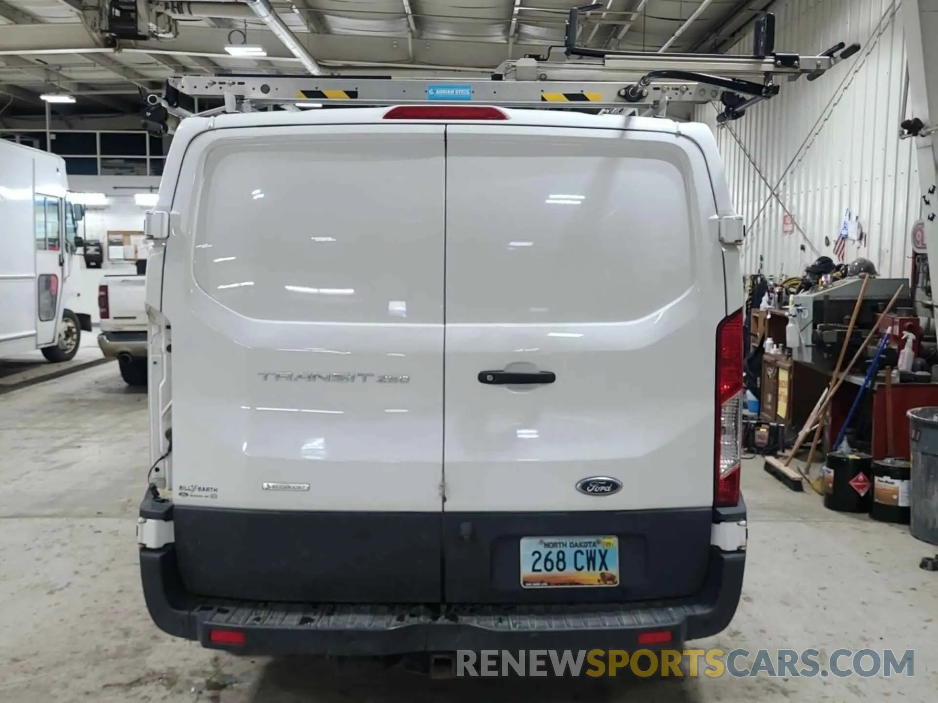 26 Photograph of a damaged car 1FTYR1YG1KKB48262 FORD TRANSIT 2019