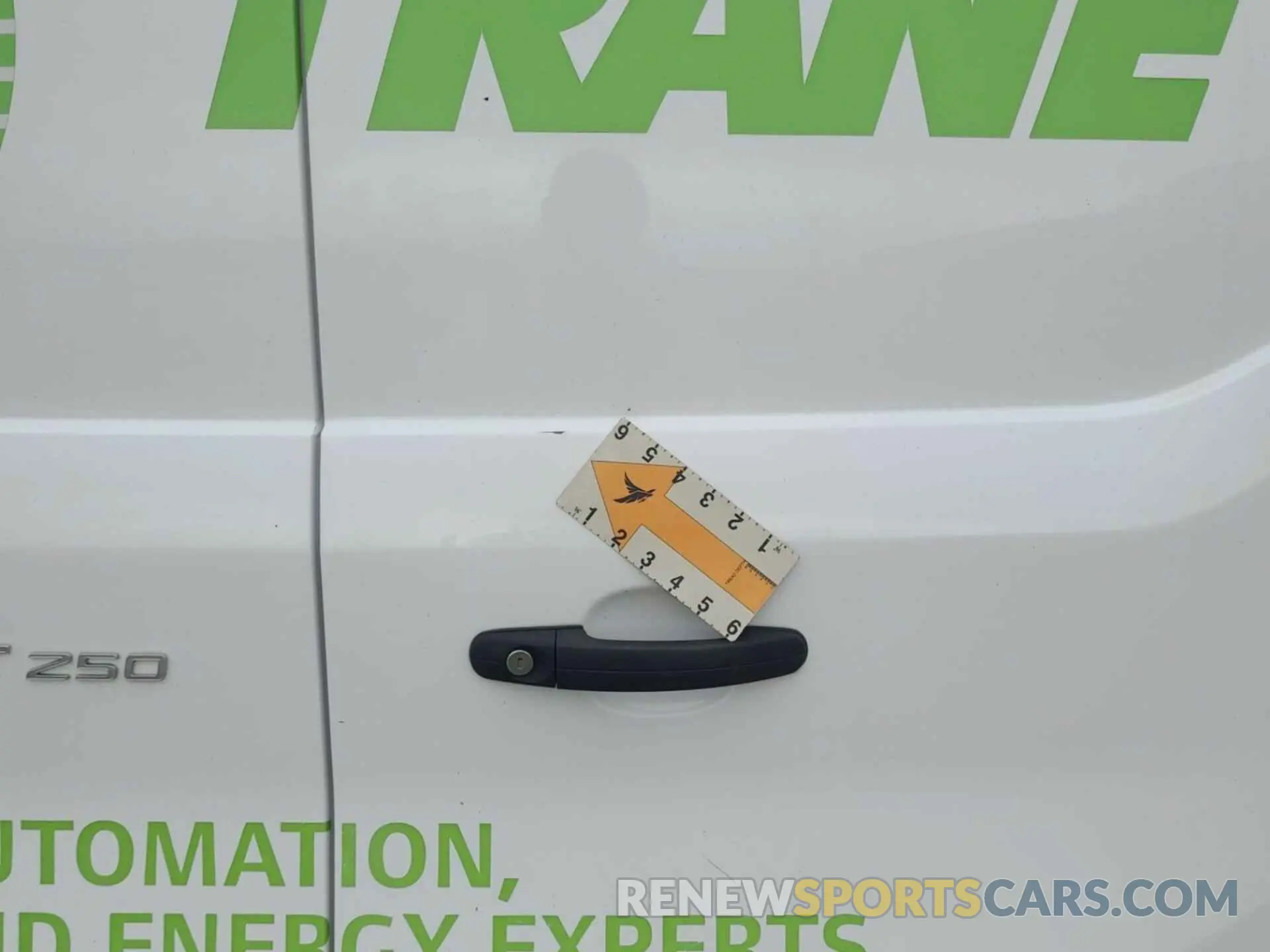 6 Photograph of a damaged car 1FTYR1YG1KKB48262 FORD TRANSIT 2019
