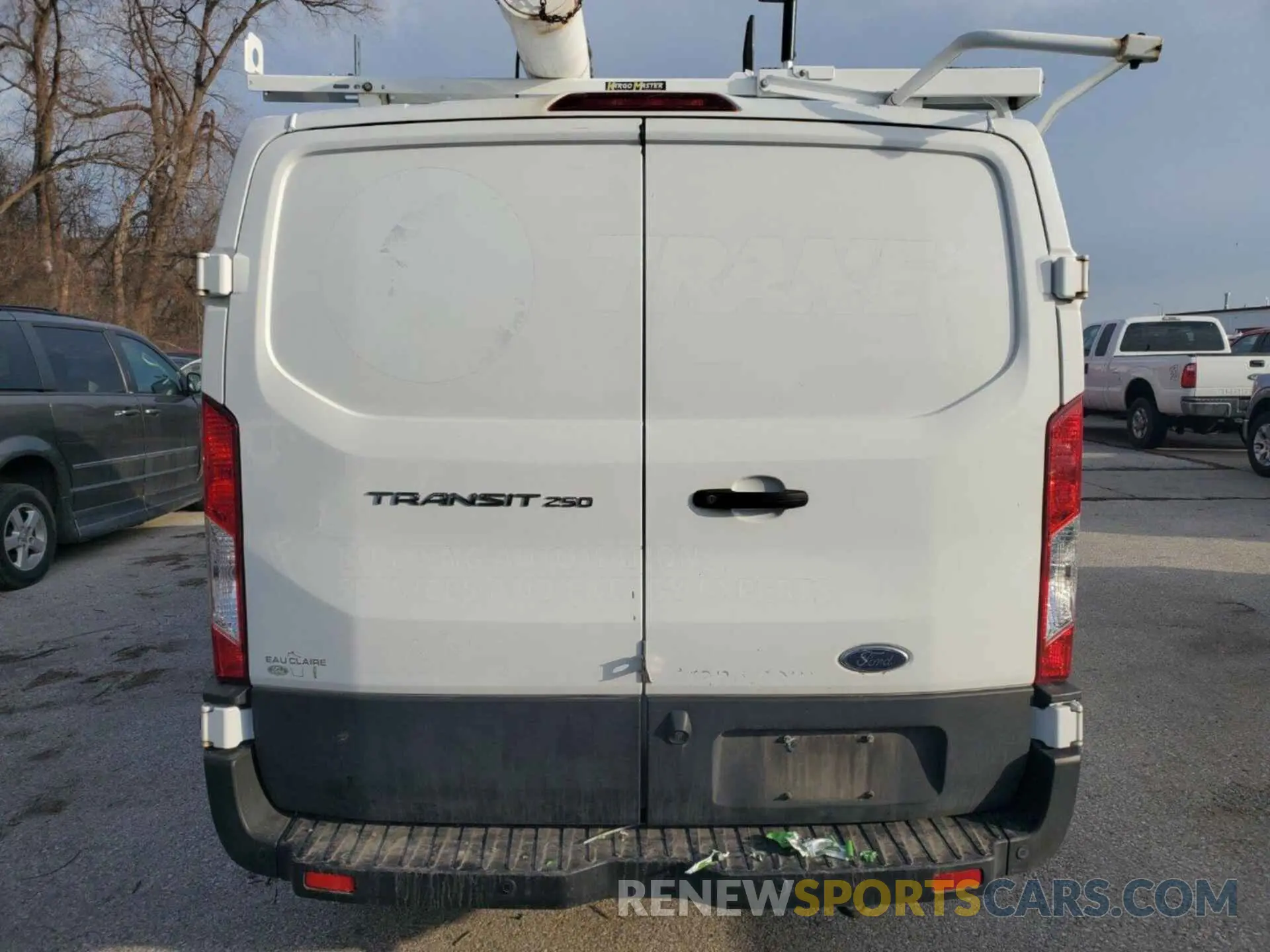 1 Photograph of a damaged car 1FTYR1YG2KKB43510 FORD TRANSIT 2019
