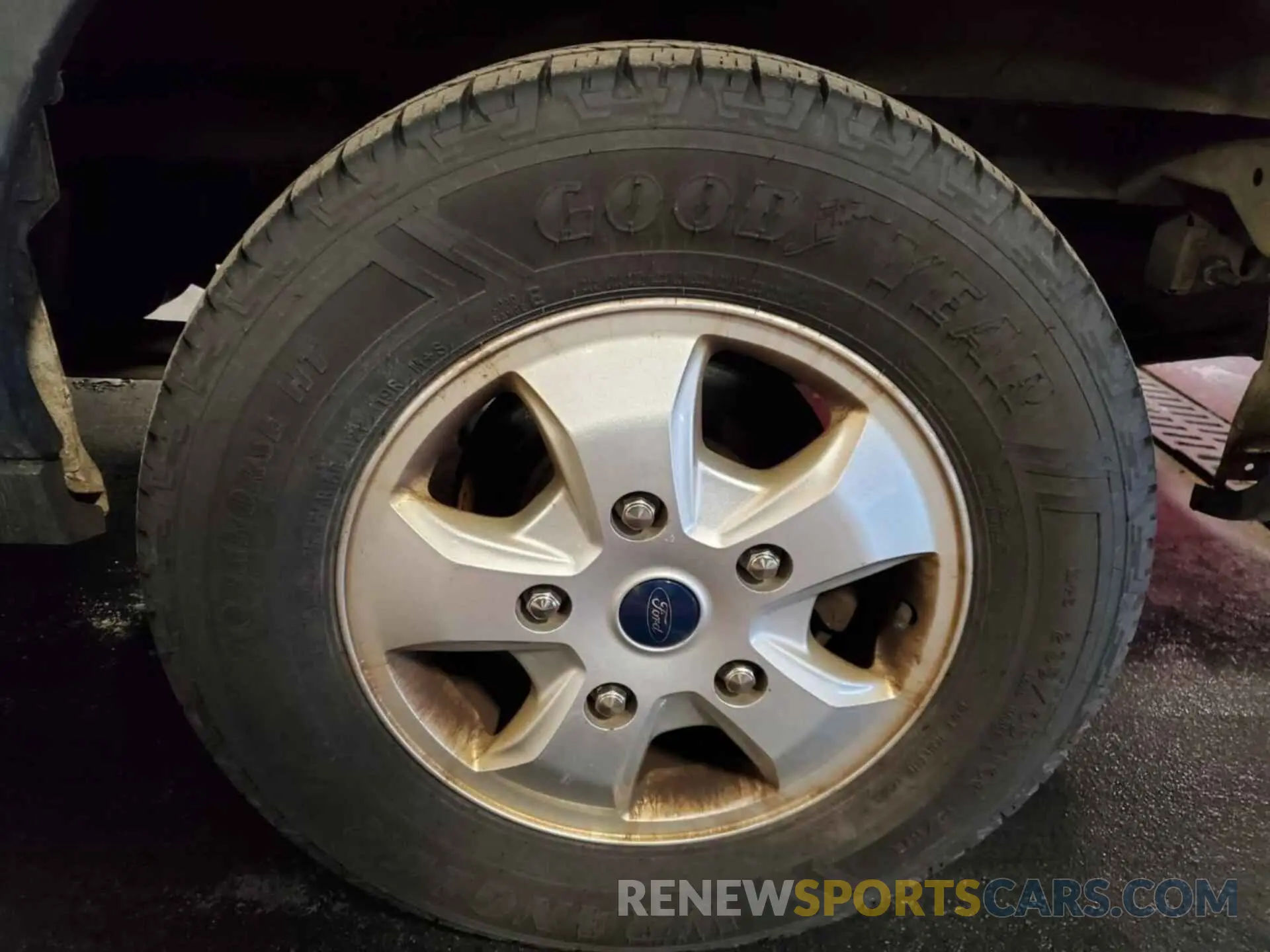 22 Photograph of a damaged car 1FTYR1YG2KKB43510 FORD TRANSIT 2019