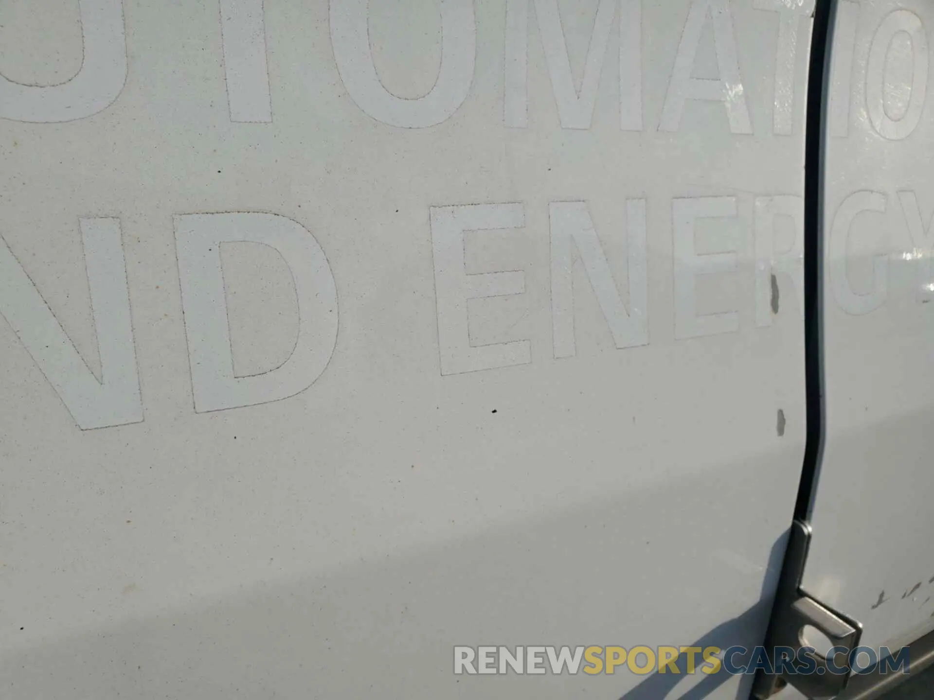 28 Photograph of a damaged car 1FTYR1YG2KKB43510 FORD TRANSIT 2019