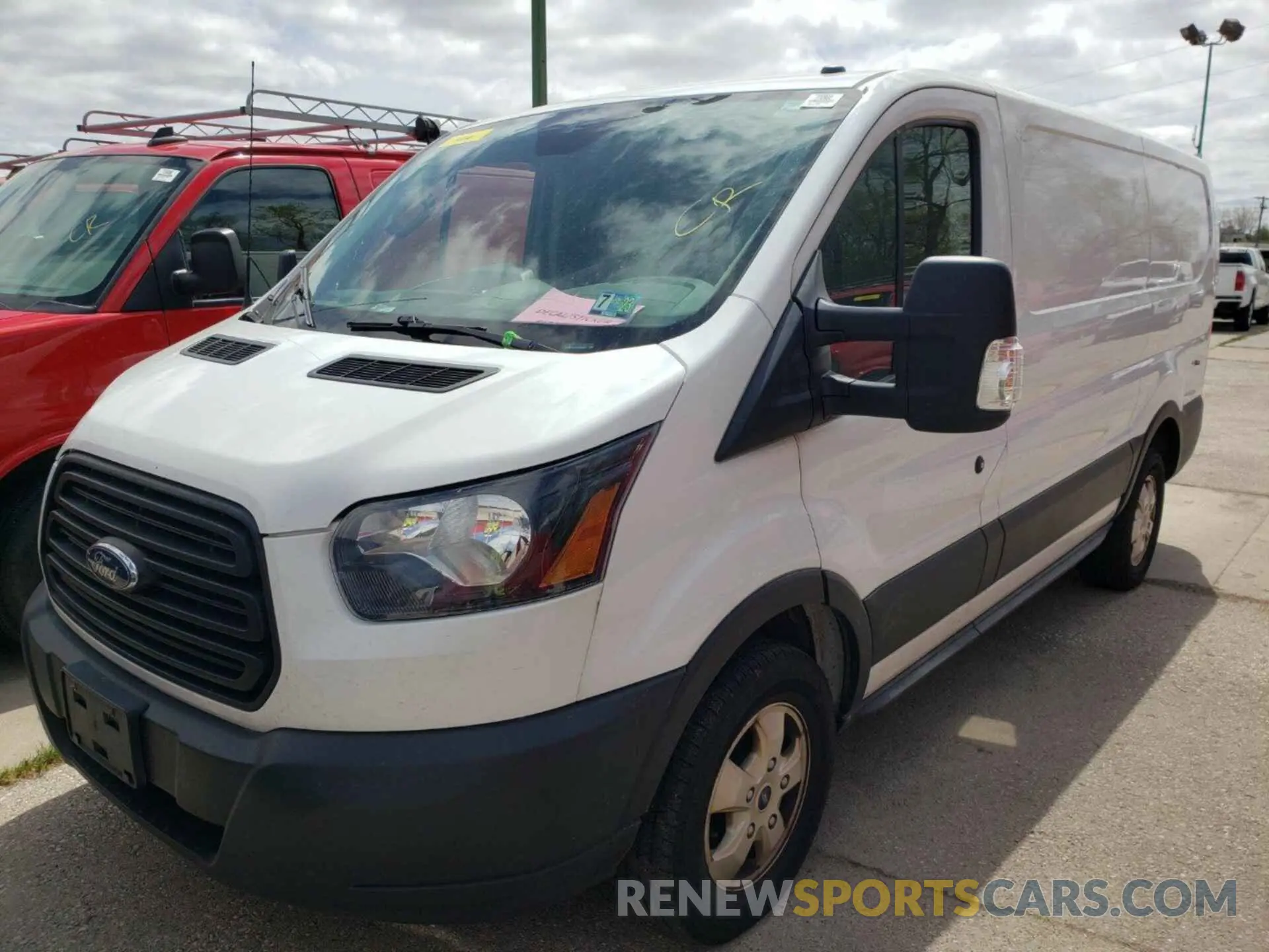 13 Photograph of a damaged car 1FTYR1YG3KKA40824 FORD TRANSIT 2019