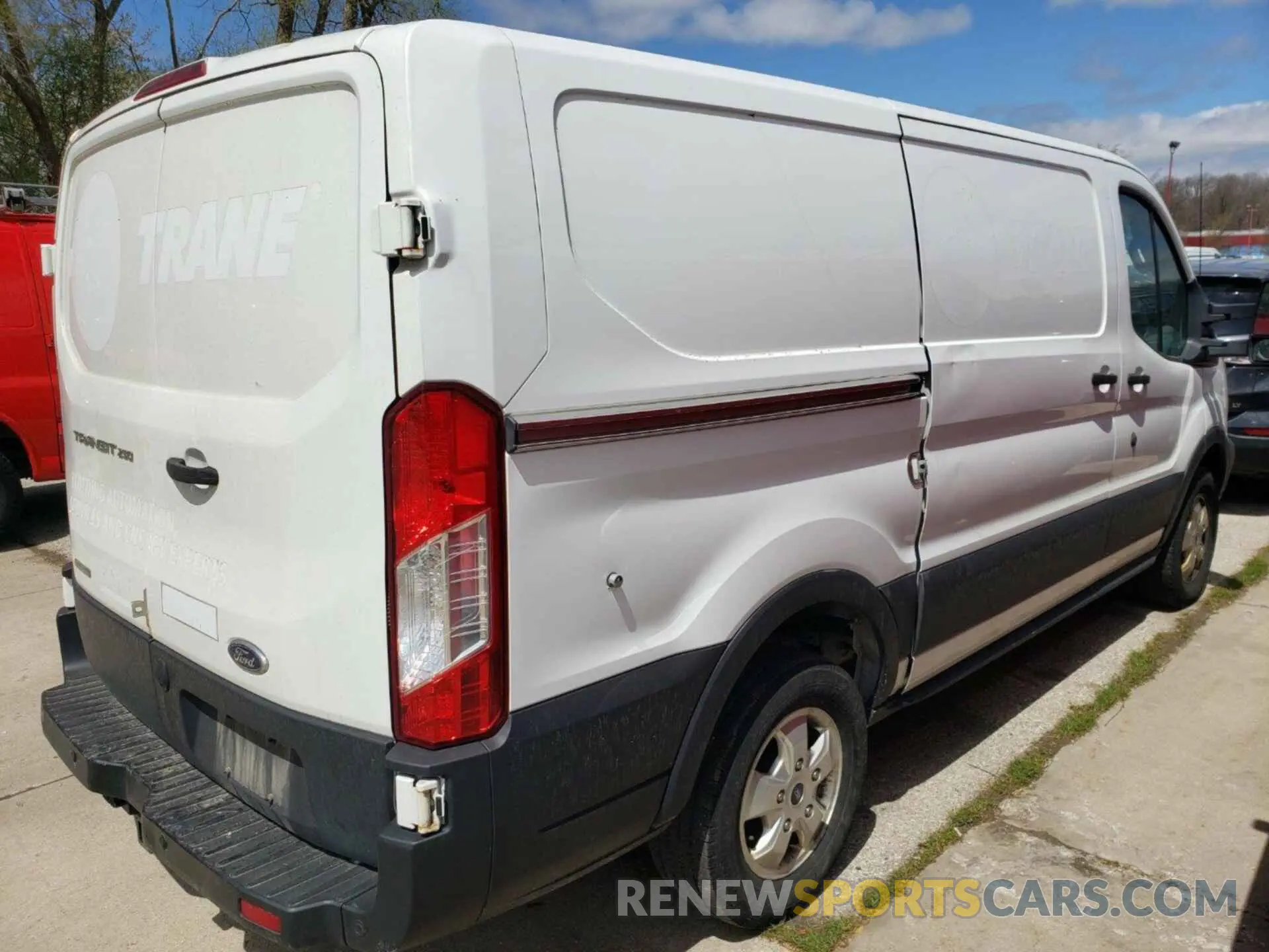 7 Photograph of a damaged car 1FTYR1YG3KKA40824 FORD TRANSIT 2019