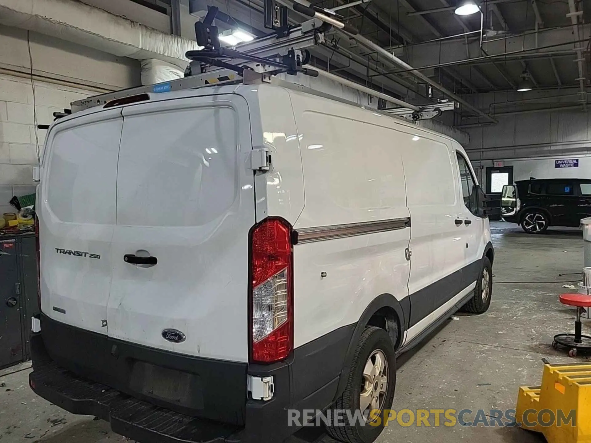 2 Photograph of a damaged car 1FTYR1YG3KKB48117 FORD TRANSIT 2019