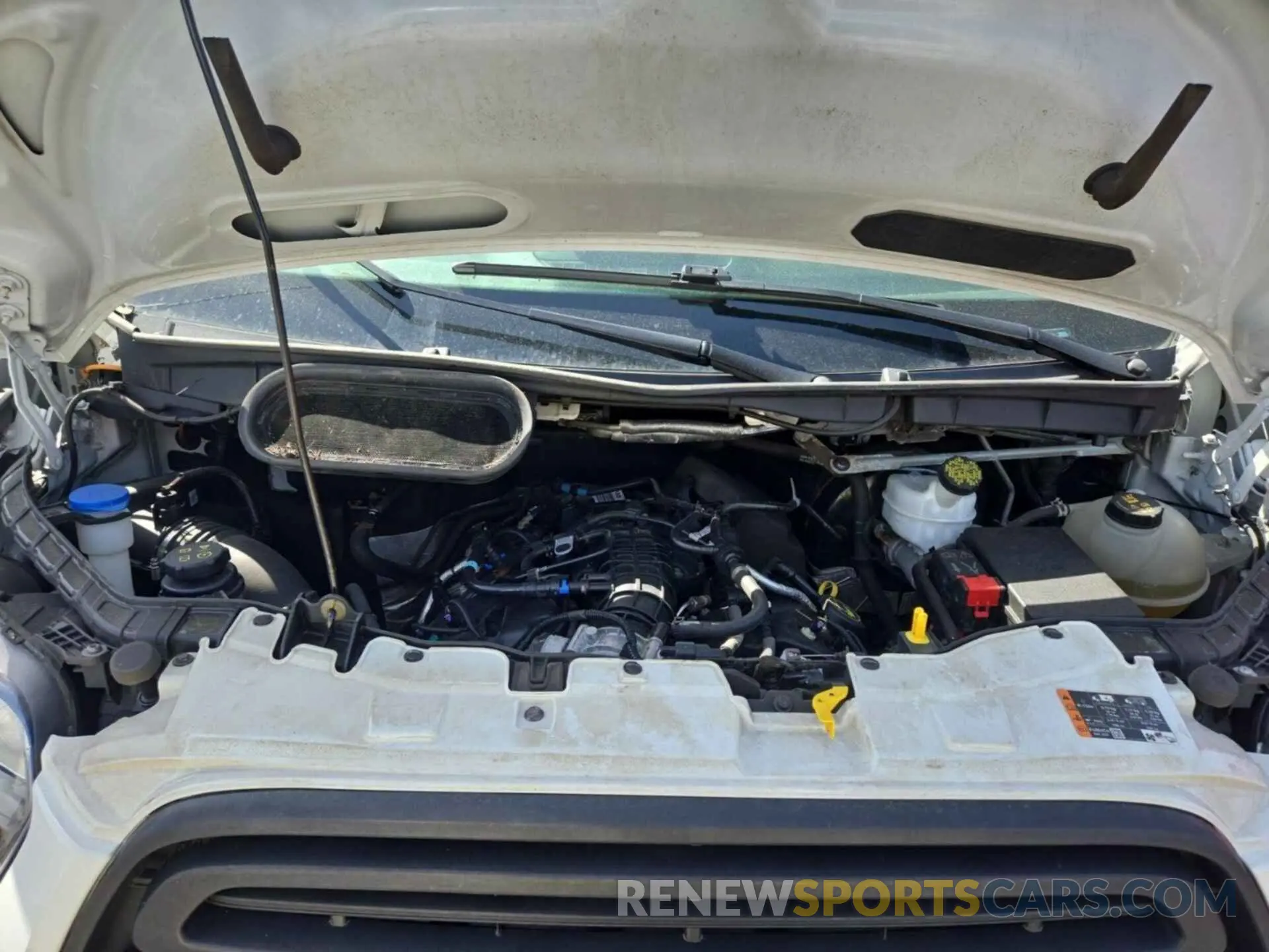 24 Photograph of a damaged car 1FTYR1YG3KKB48117 FORD TRANSIT 2019