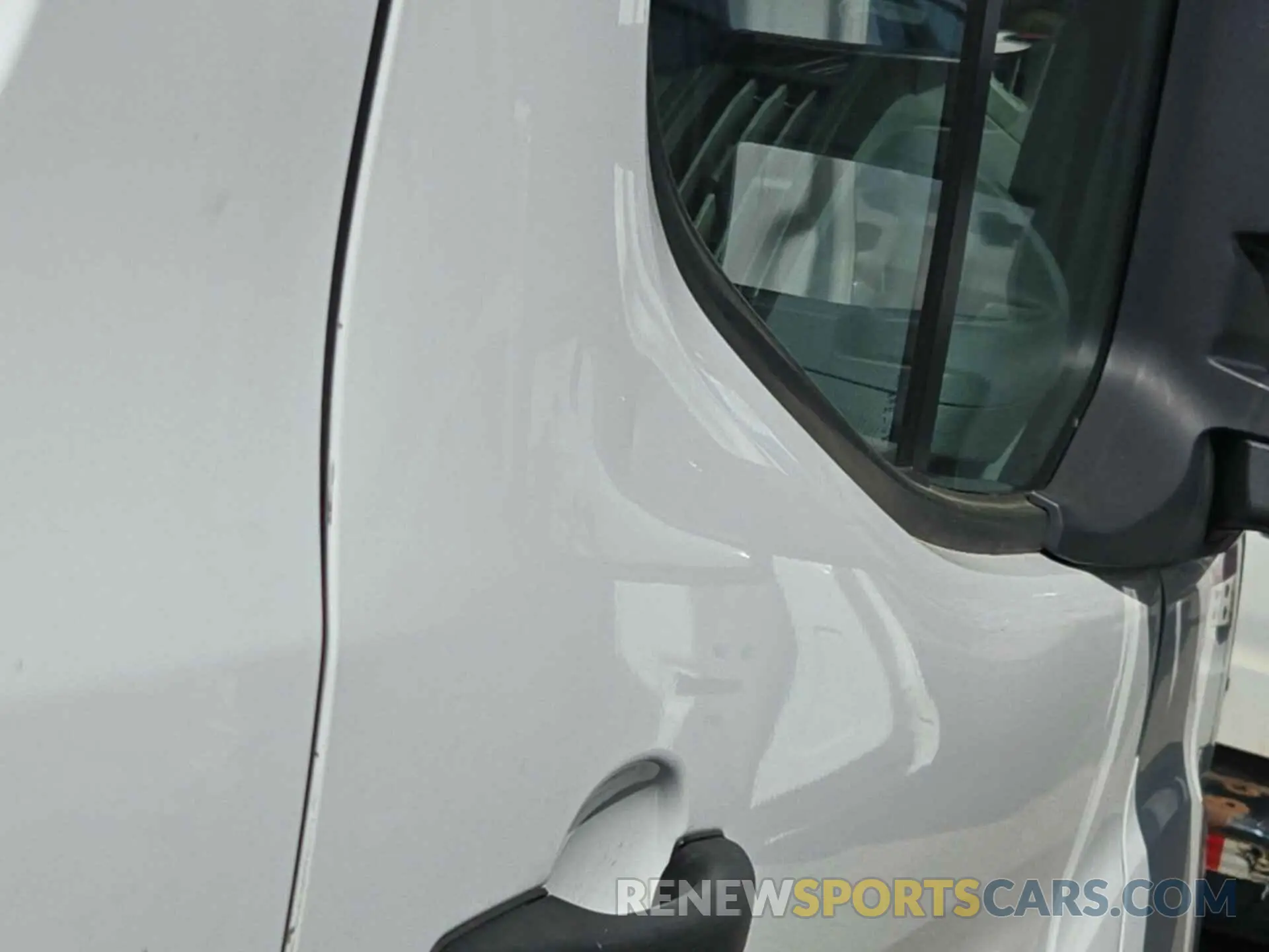 34 Photograph of a damaged car 1FTYR1YG3KKB48117 FORD TRANSIT 2019