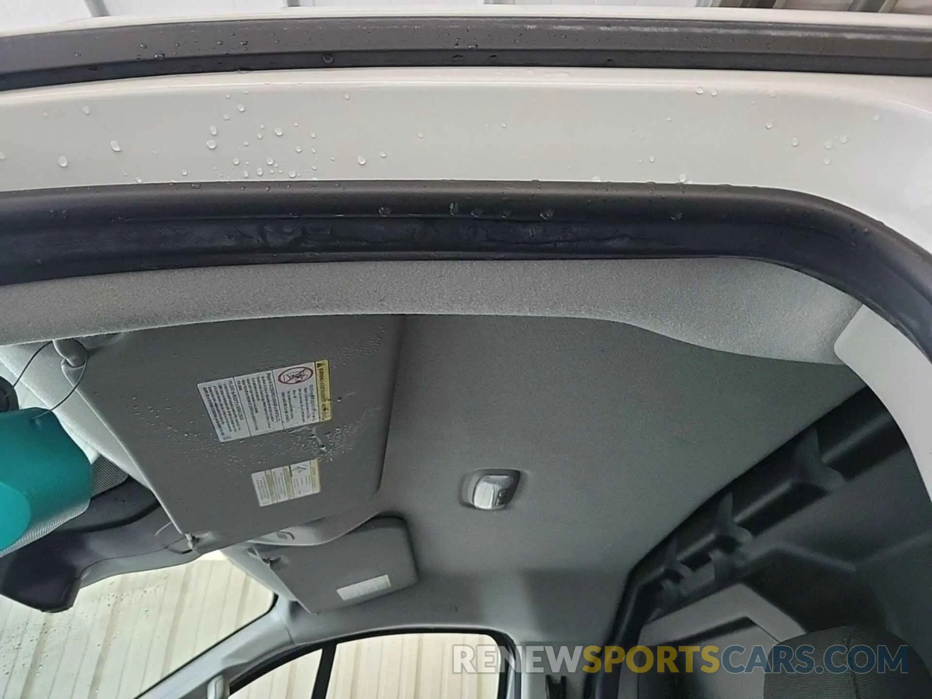 36 Photograph of a damaged car 1FTYR1YG3KKB48117 FORD TRANSIT 2019