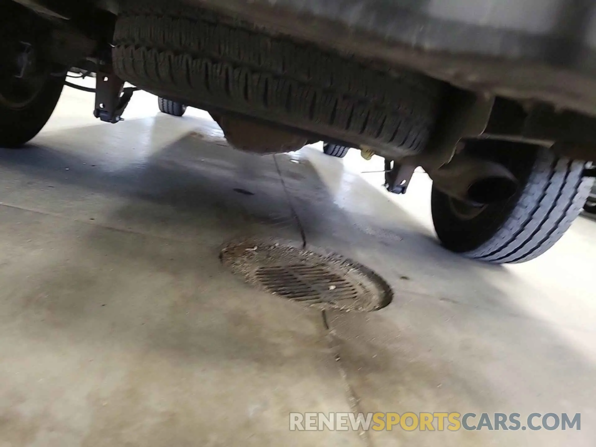 26 Photograph of a damaged car 1FTYR1YG4KKB43489 FORD TRANSIT 2019