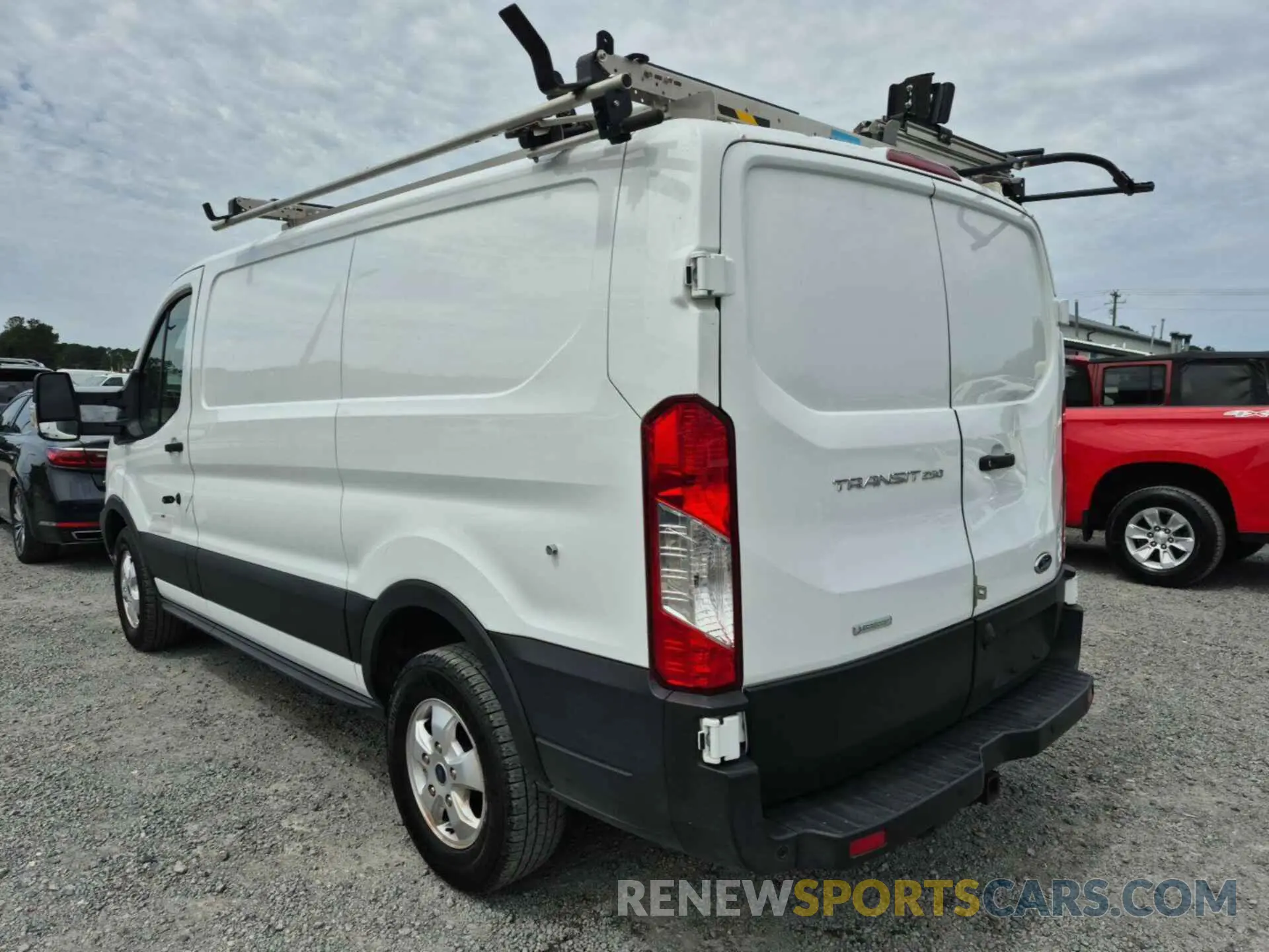 21 Photograph of a damaged car 1FTYR1YG4KKB48160 FORD TRANSIT 2019