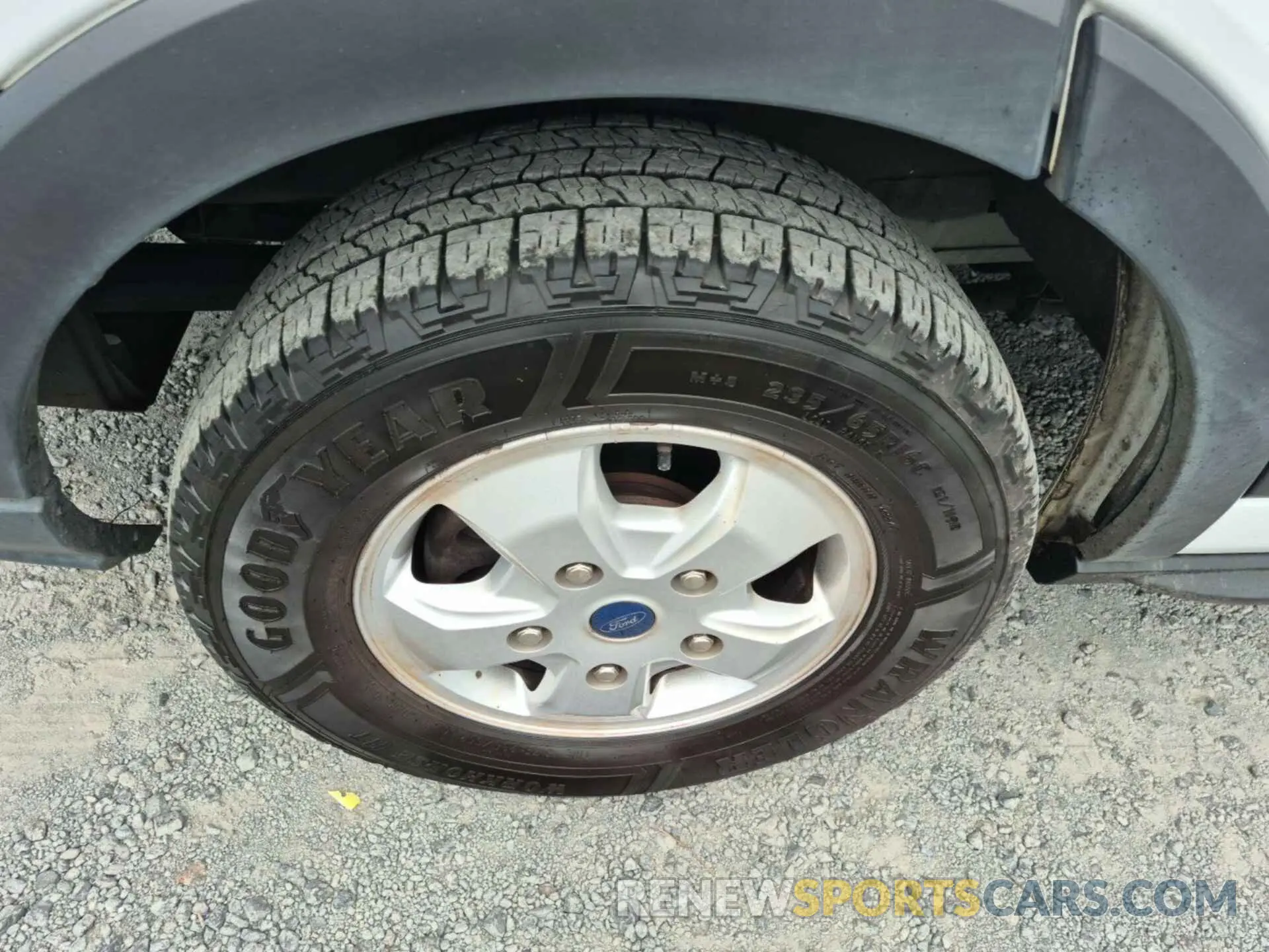 23 Photograph of a damaged car 1FTYR1YG4KKB48160 FORD TRANSIT 2019