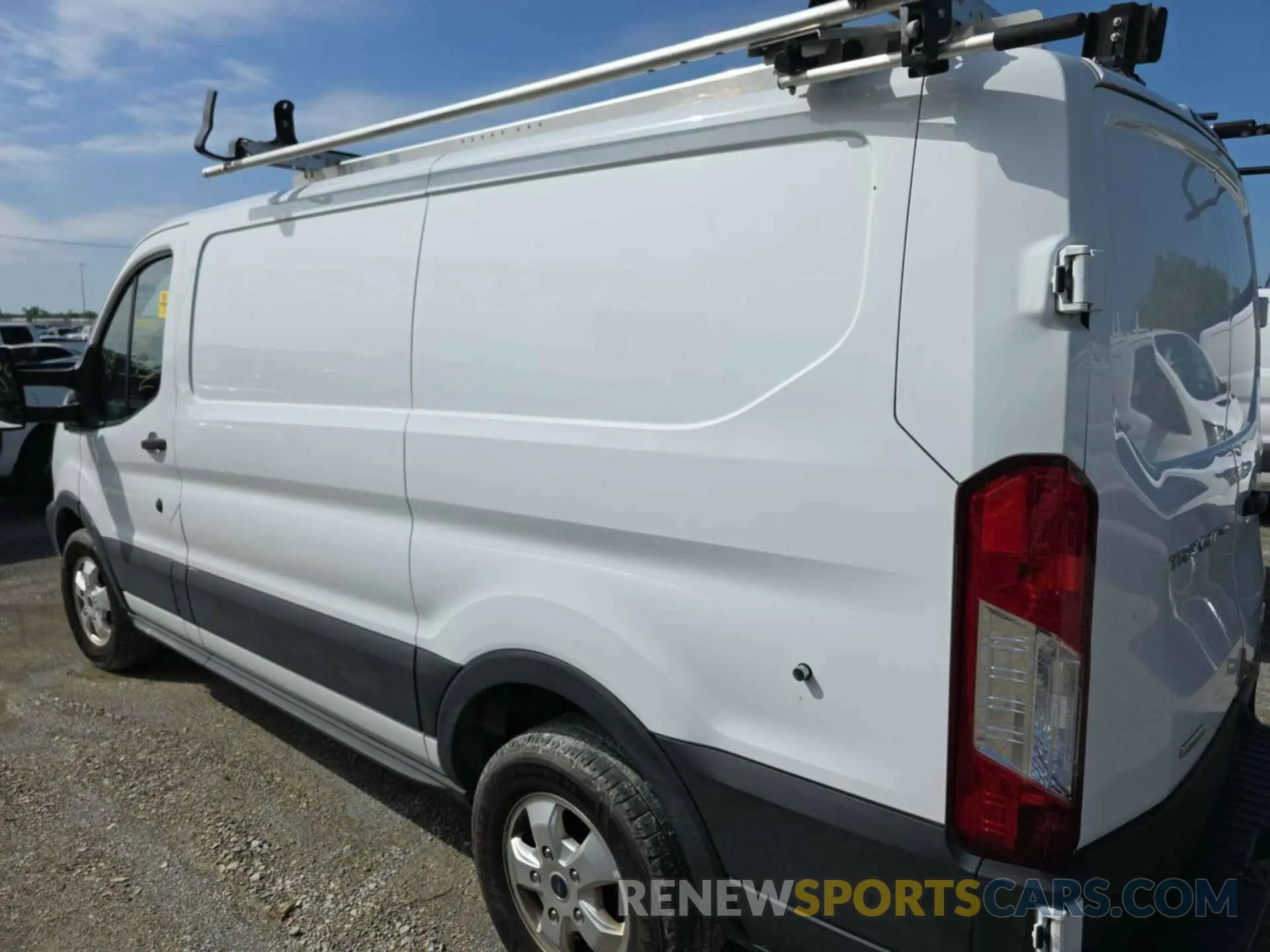 23 Photograph of a damaged car 1FTYR1YG5KKA38069 FORD TRANSIT 2019