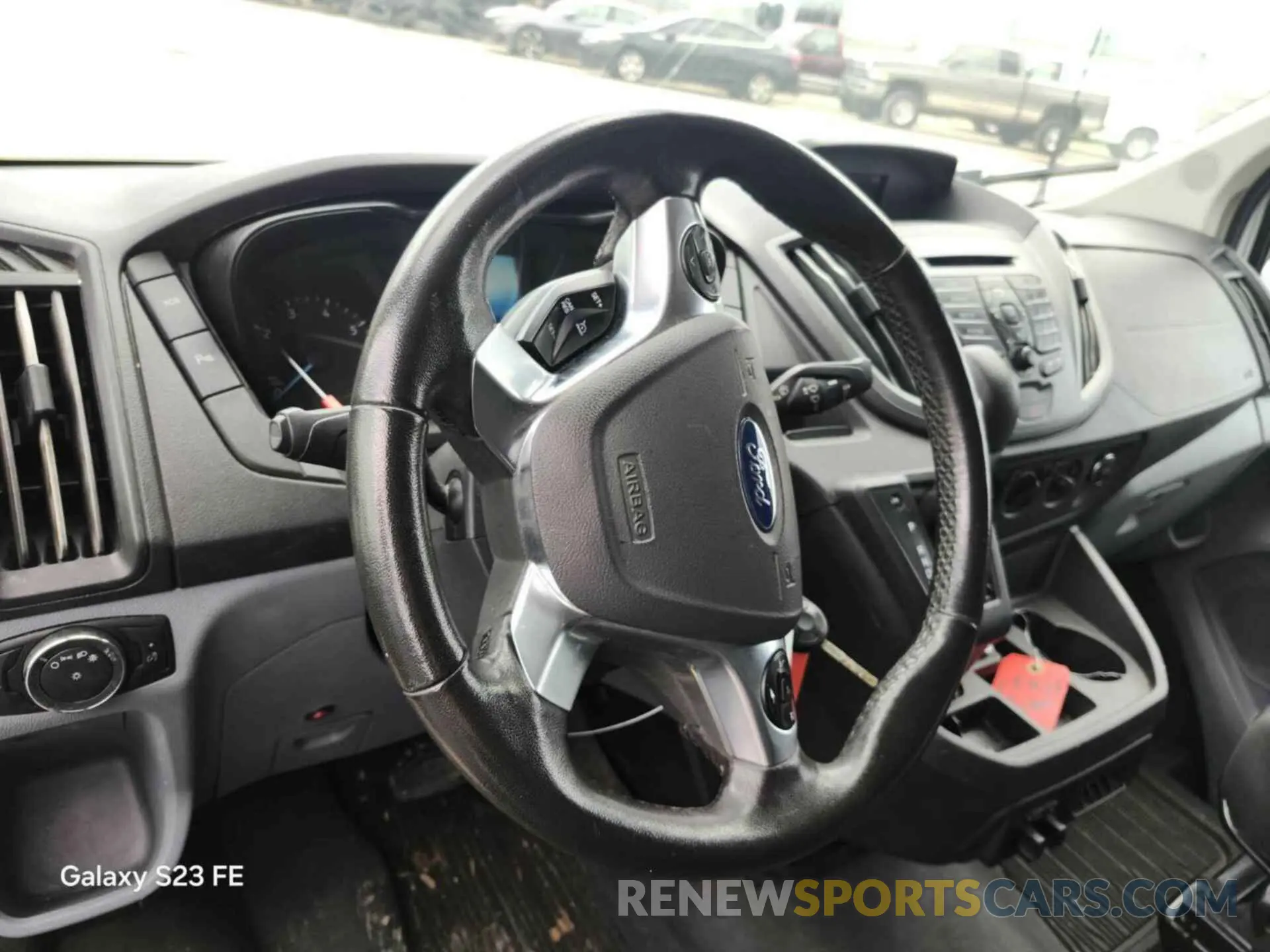 7 Photograph of a damaged car 1FTYR1YG5KKA38069 FORD TRANSIT 2019