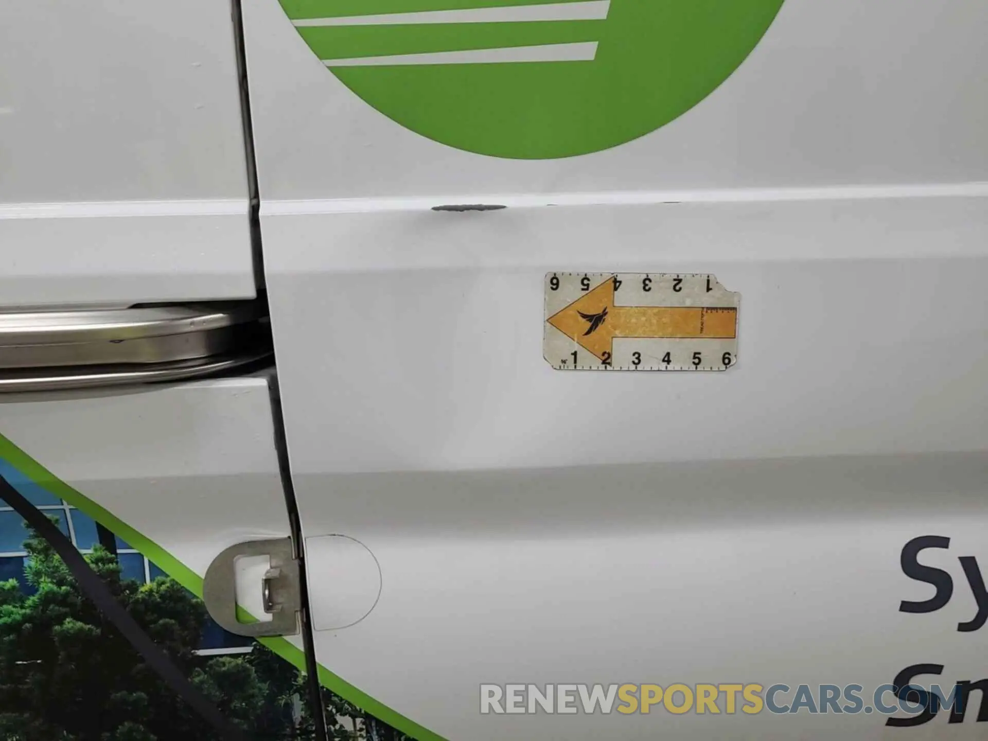 15 Photograph of a damaged car 1FTYR1YG5KKA38072 FORD TRANSIT 2019