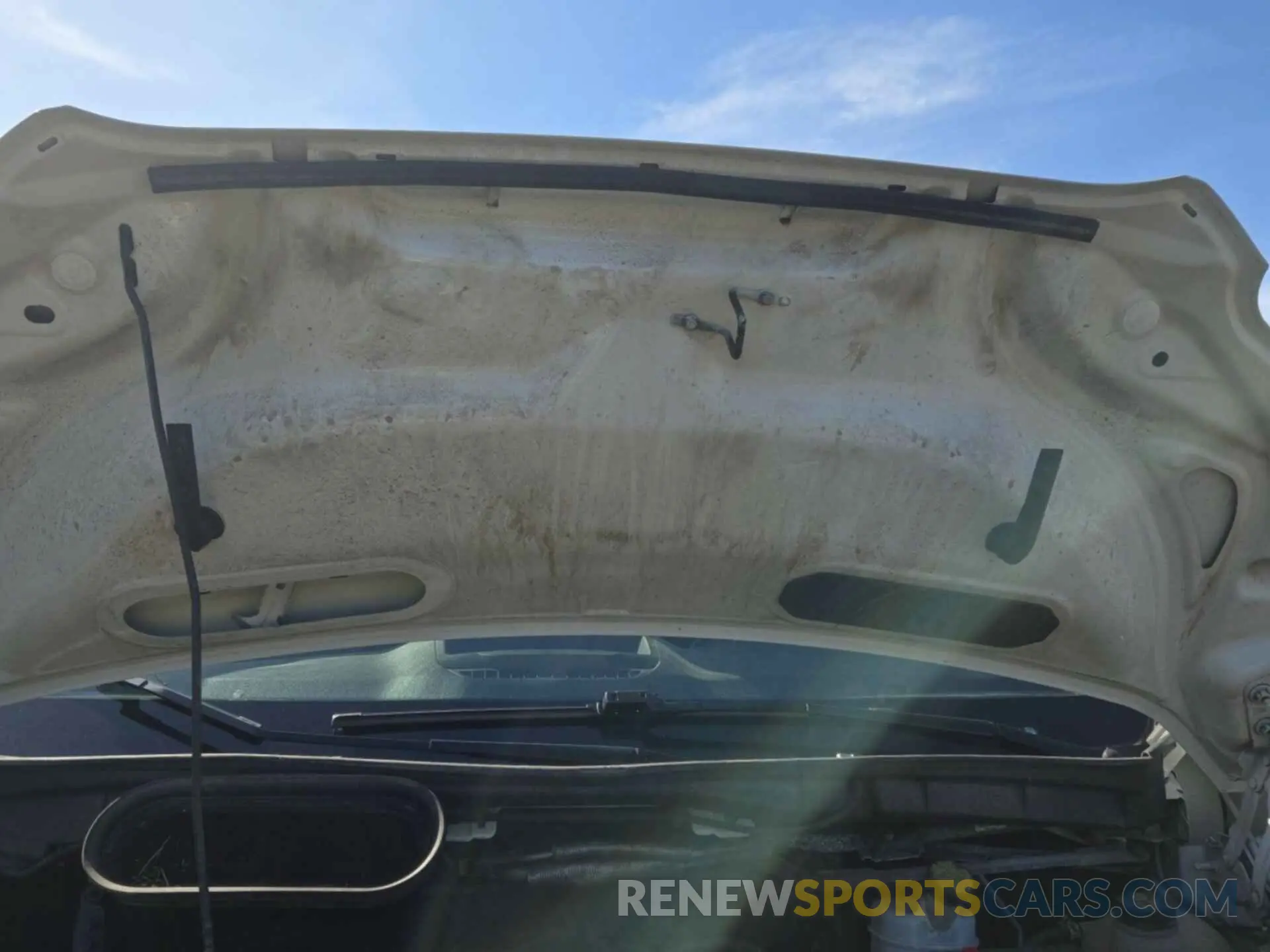 41 Photograph of a damaged car 1FTYR1YG5KKB48118 FORD TRANSIT 2019