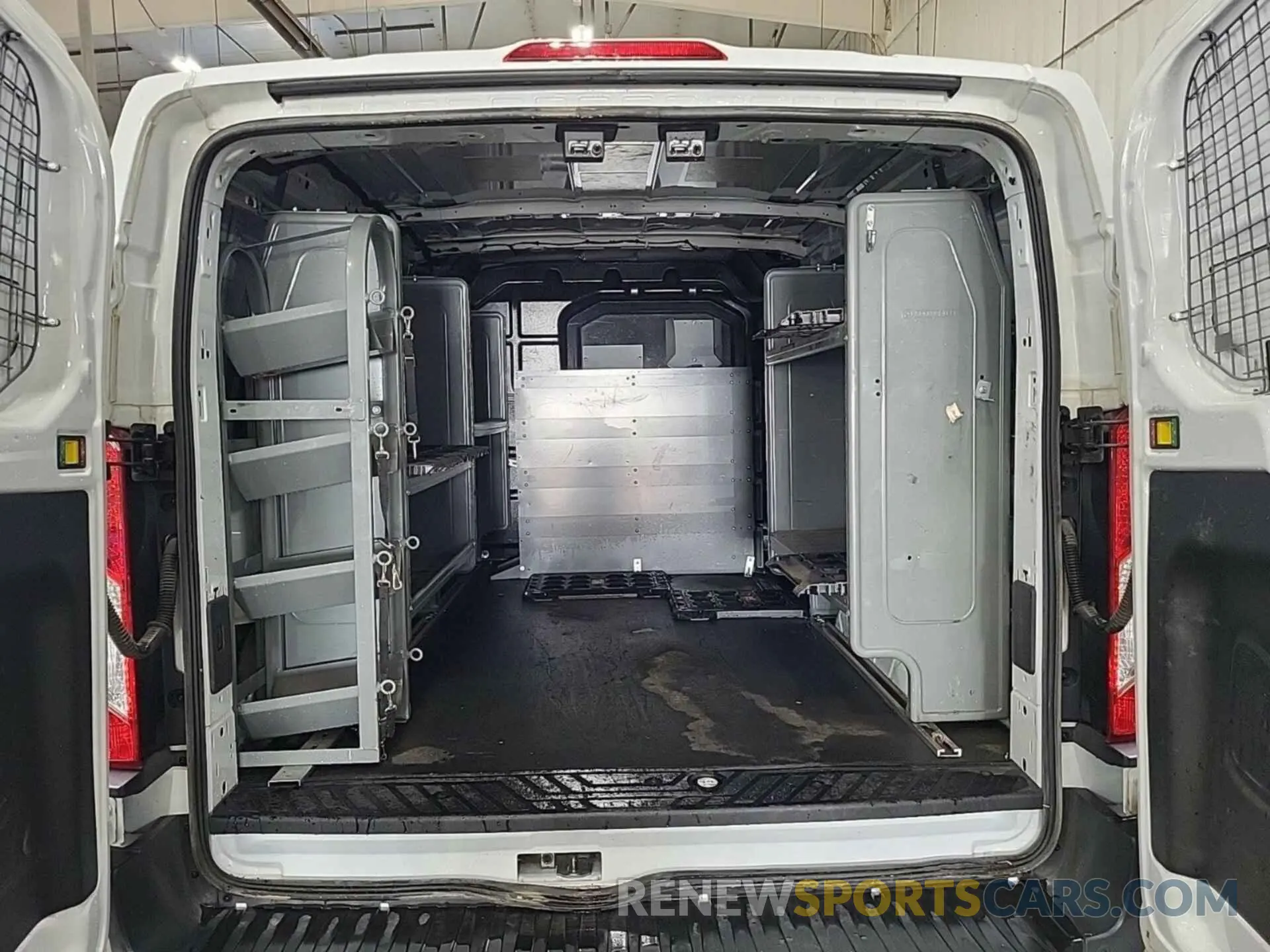 16 Photograph of a damaged car 1FTYR1YG5KKB48264 FORD TRANSIT 2019