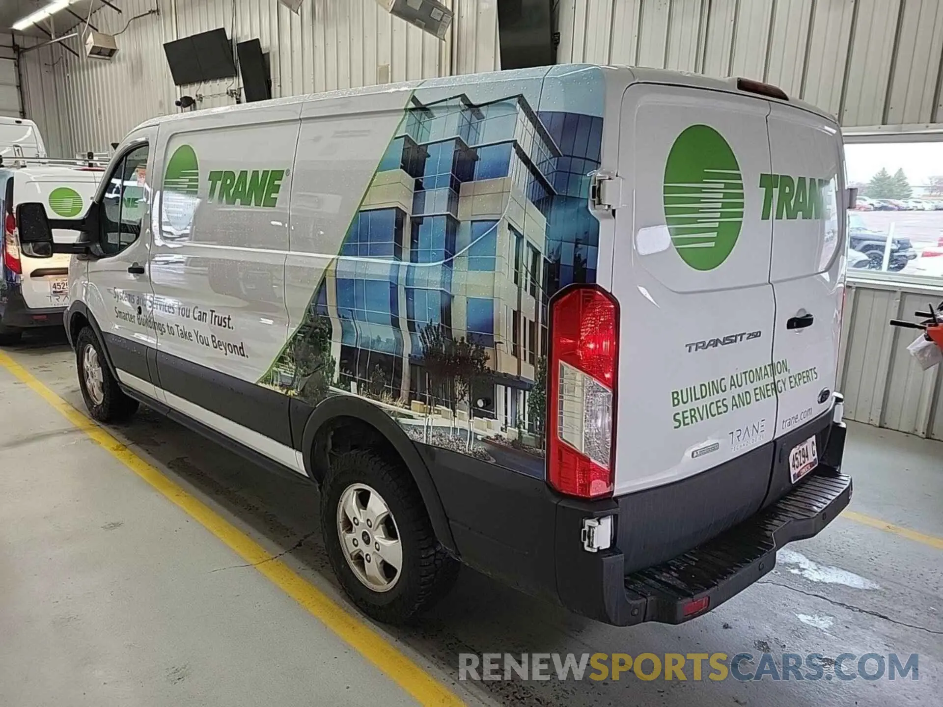 45 Photograph of a damaged car 1FTYR1YG5KKB48264 FORD TRANSIT 2019