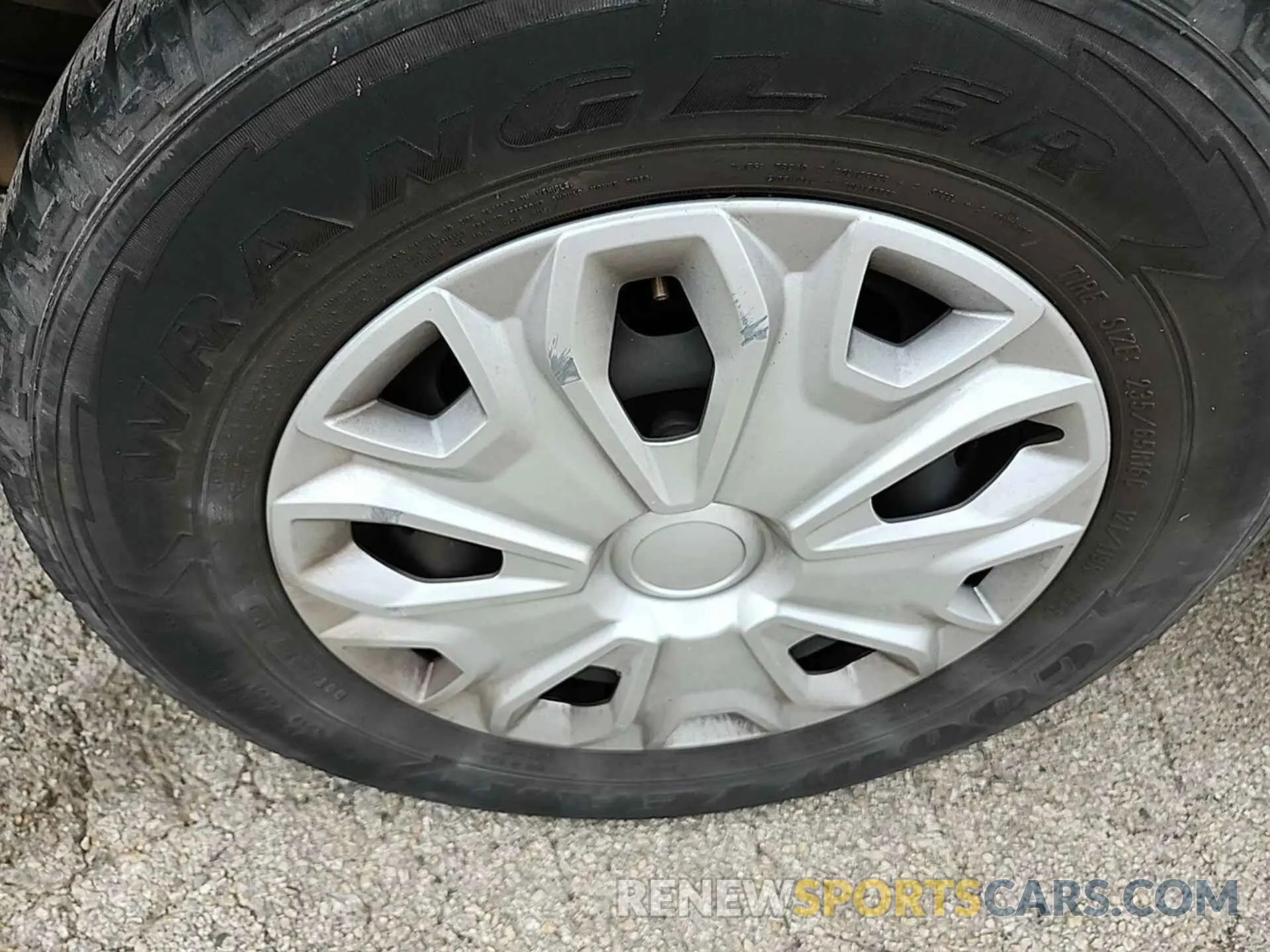 25 Photograph of a damaged car 1FTYR1YG6KKA99141 FORD TRANSIT 2019