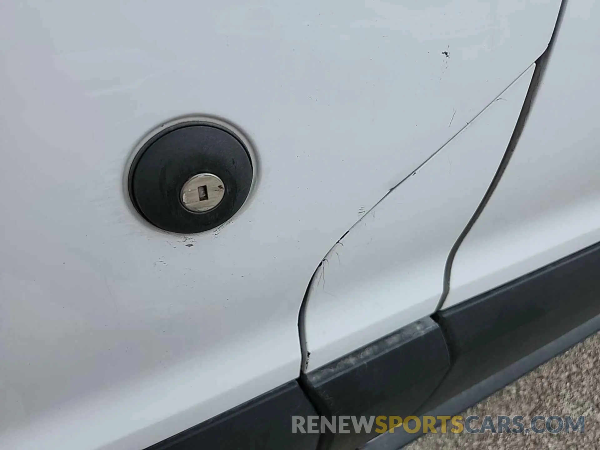 34 Photograph of a damaged car 1FTYR1YG6KKA99141 FORD TRANSIT 2019