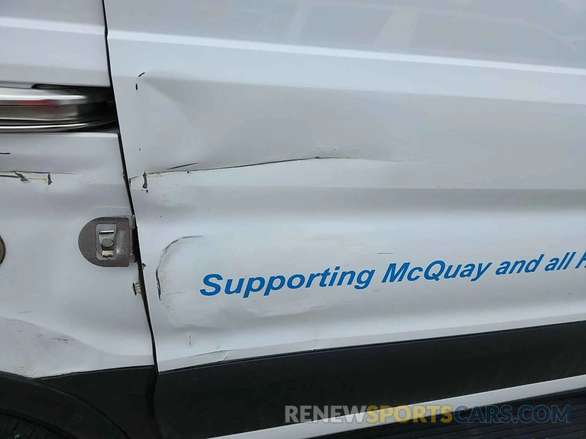 8 Photograph of a damaged car 1FTYR1YG6KKA99141 FORD TRANSIT 2019