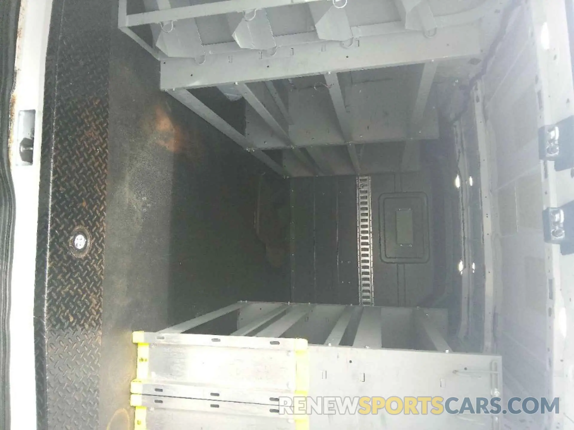 21 Photograph of a damaged car 1FTYR1YG6KKB88059 FORD TRANSIT 2019