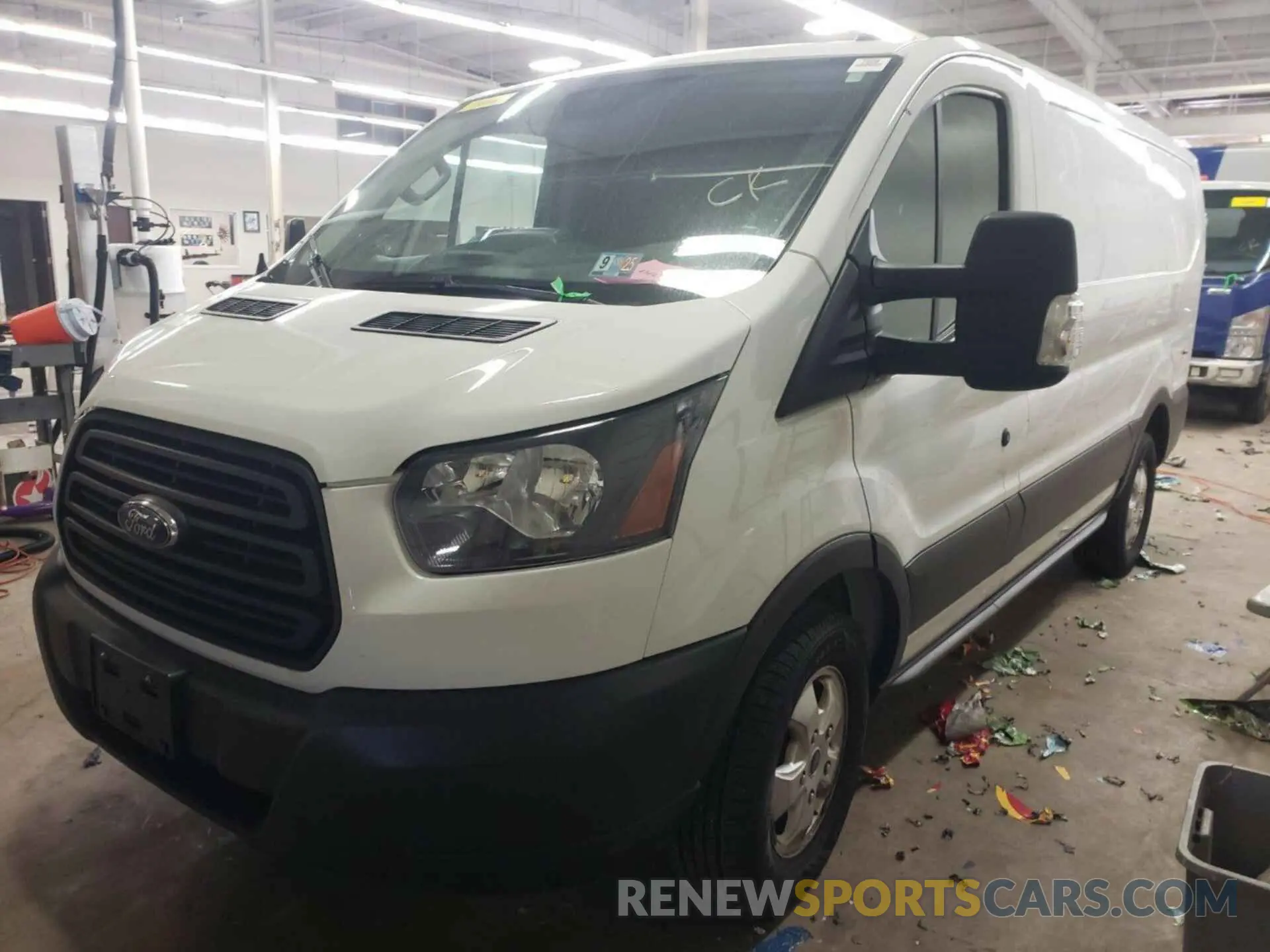 29 Photograph of a damaged car 1FTYR1YG7KKA31558 FORD TRANSIT 2019