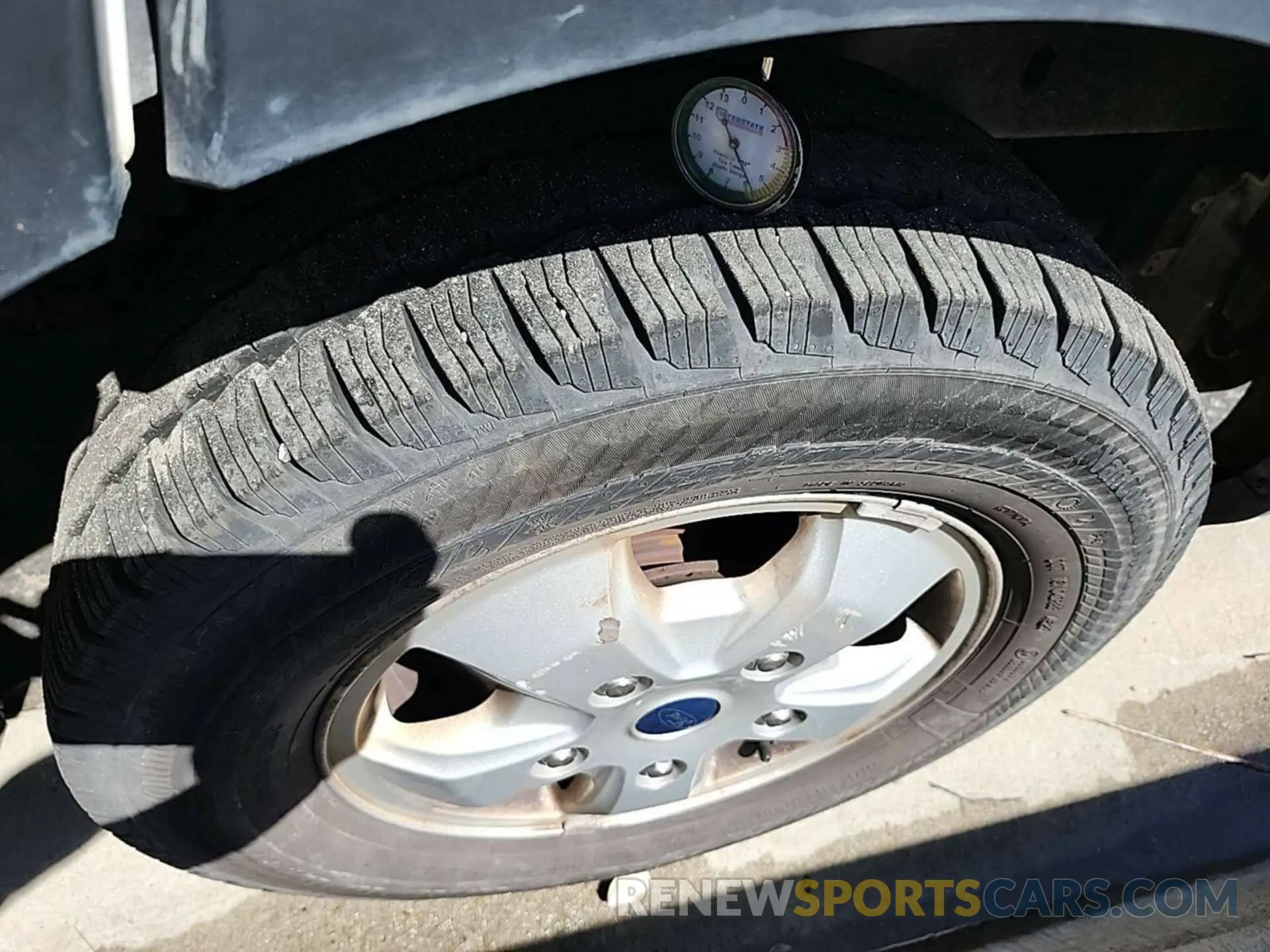 10 Photograph of a damaged car 1FTYR1YG7KKB43504 FORD TRANSIT 2019