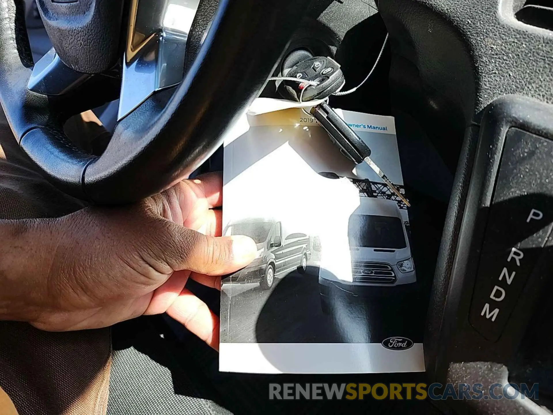 13 Photograph of a damaged car 1FTYR1YG7KKB43504 FORD TRANSIT 2019