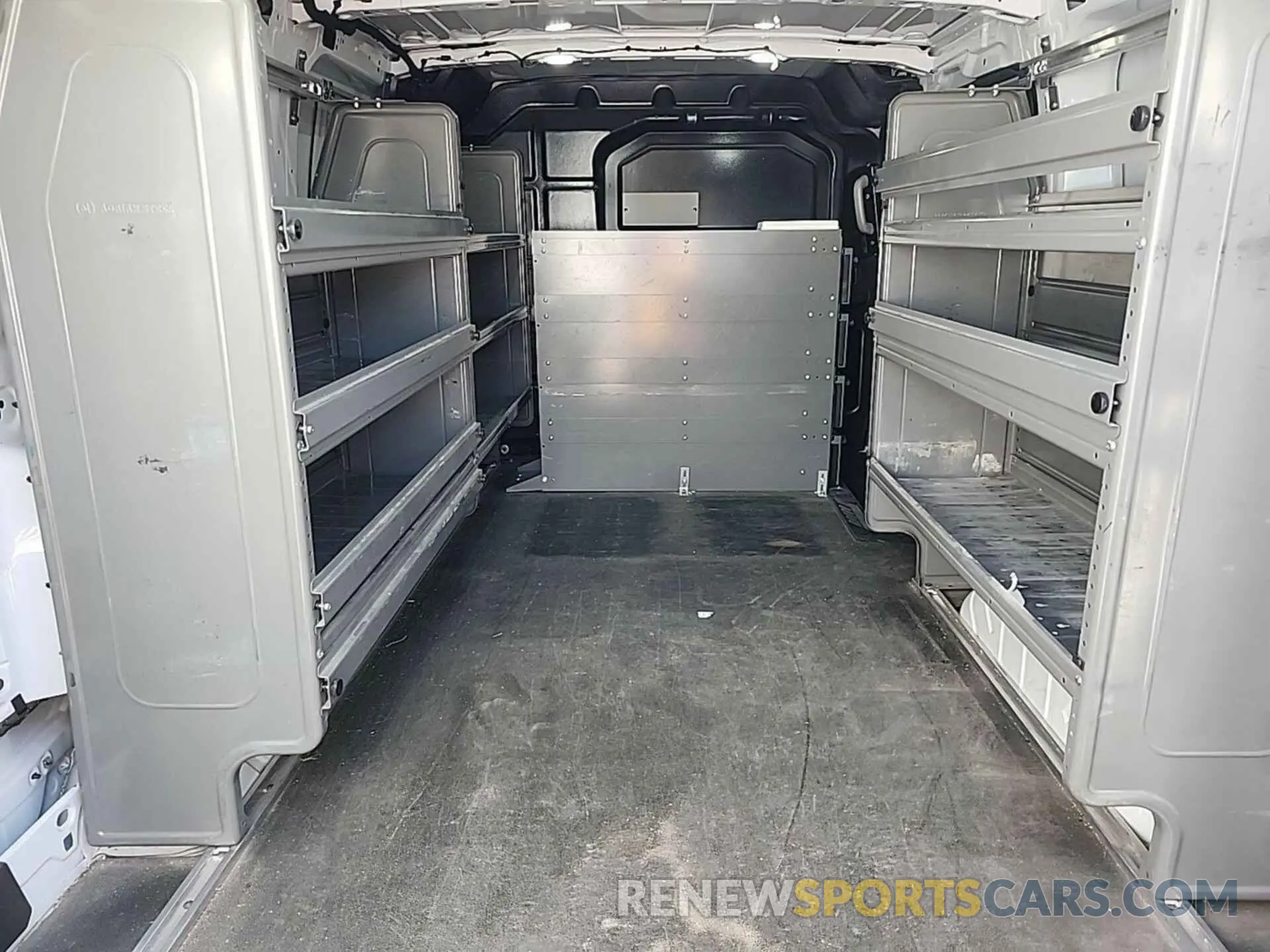 15 Photograph of a damaged car 1FTYR1YG7KKB43504 FORD TRANSIT 2019