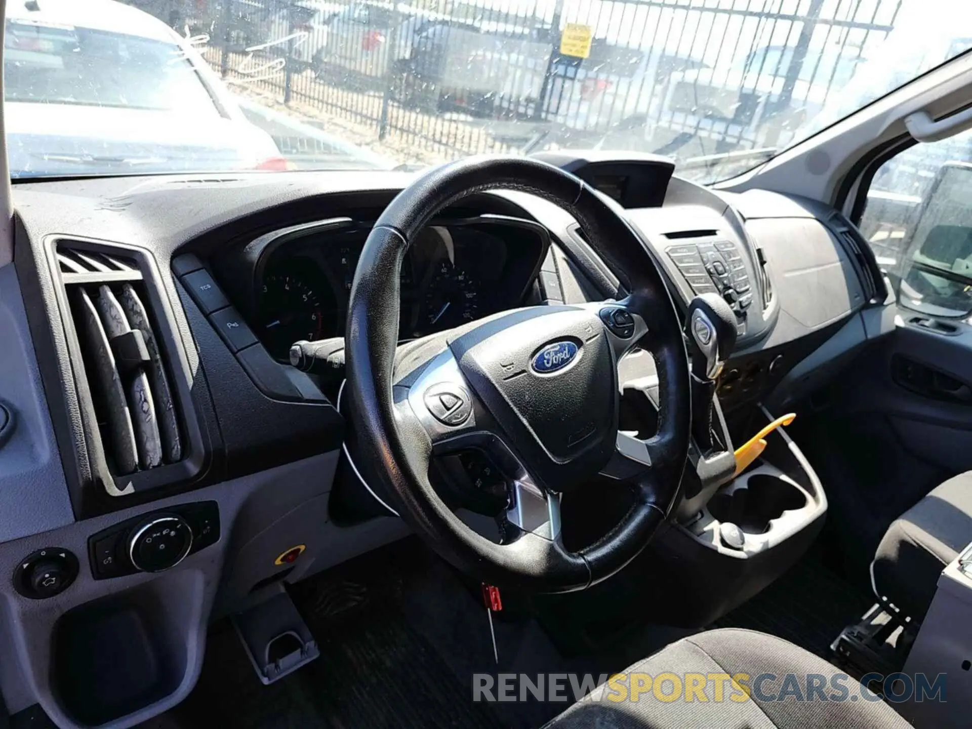 19 Photograph of a damaged car 1FTYR1YG7KKB43504 FORD TRANSIT 2019