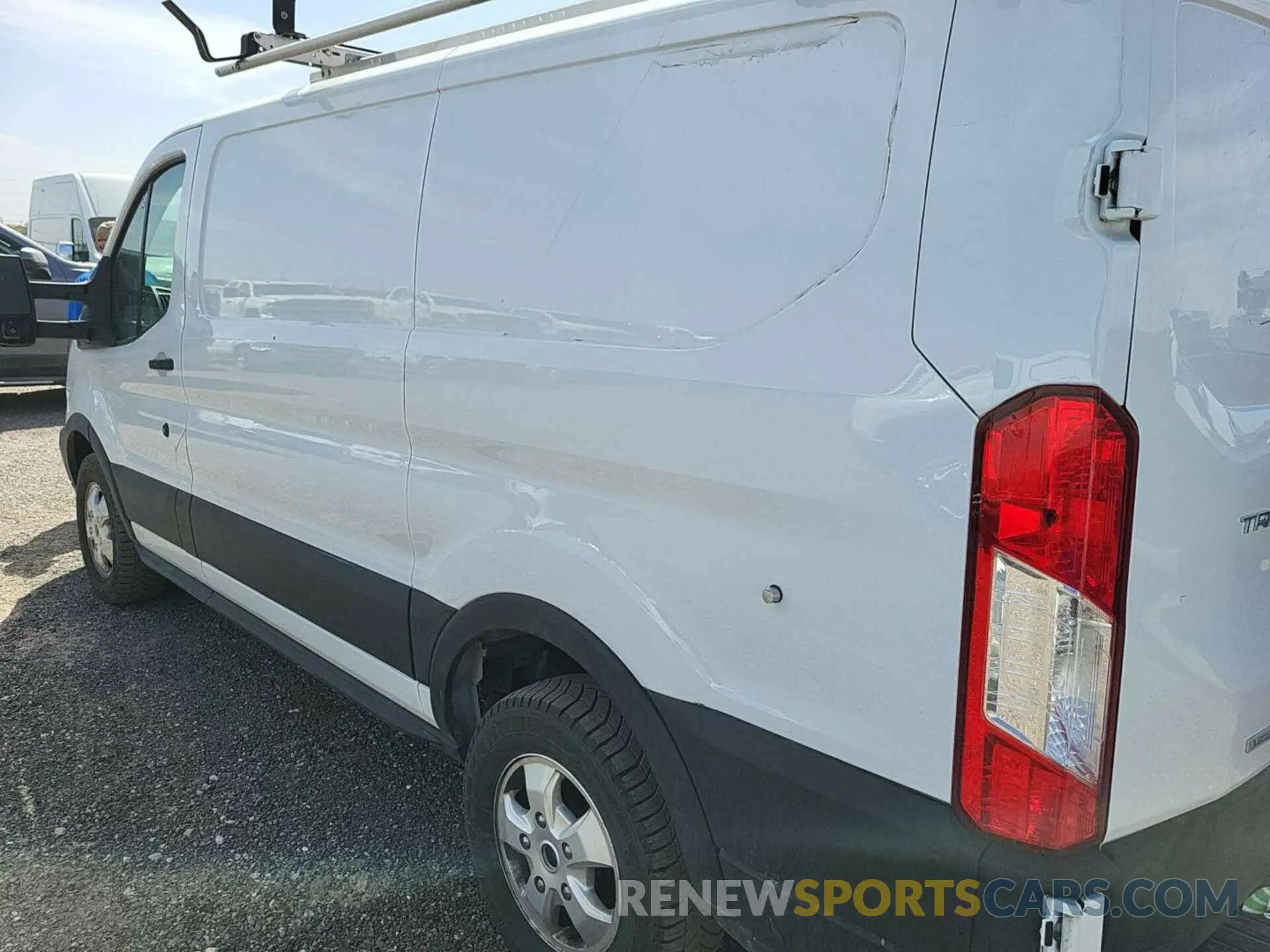 4 Photograph of a damaged car 1FTYR1YG7KKB48251 FORD TRANSIT 2019
