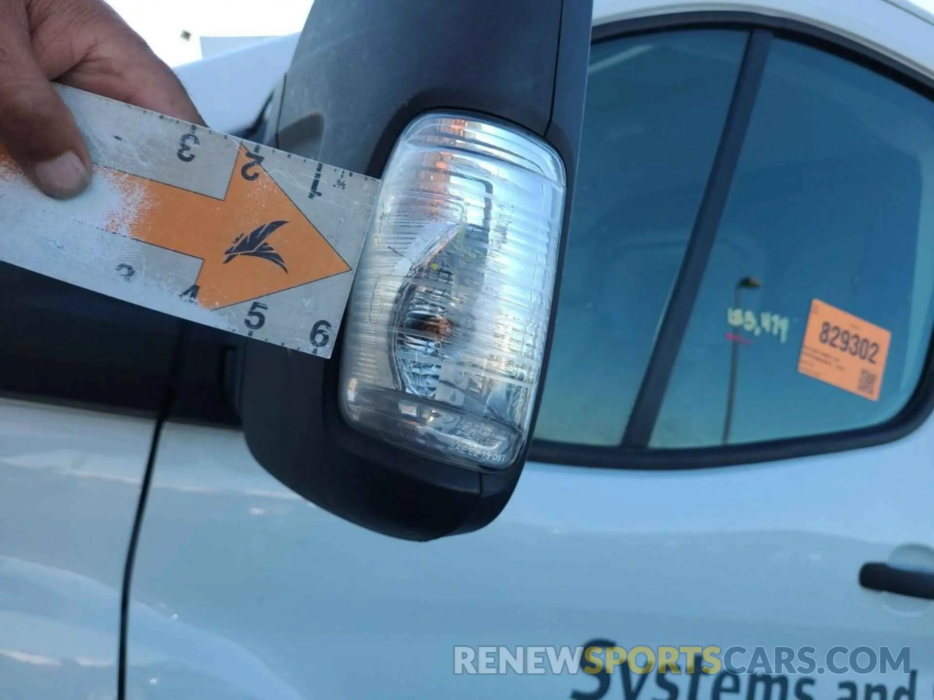 24 Photograph of a damaged car 1FTYR1YG8KKB48274 FORD TRANSIT 2019