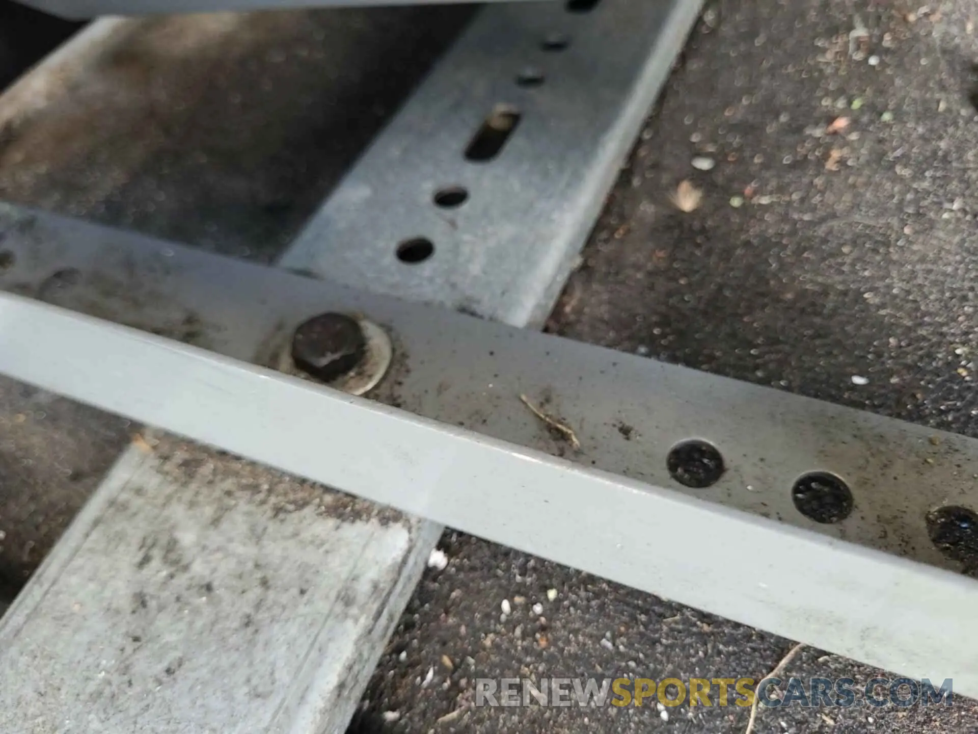 37 Photograph of a damaged car 1FTYR1YG8KKB48274 FORD TRANSIT 2019