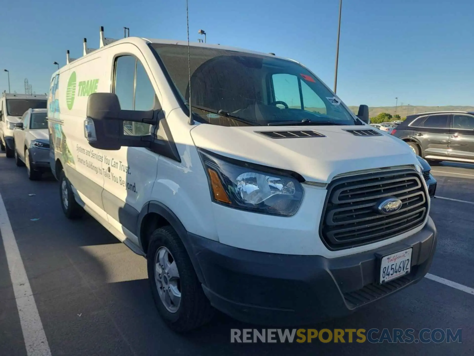 52 Photograph of a damaged car 1FTYR1YG8KKB48274 FORD TRANSIT 2019