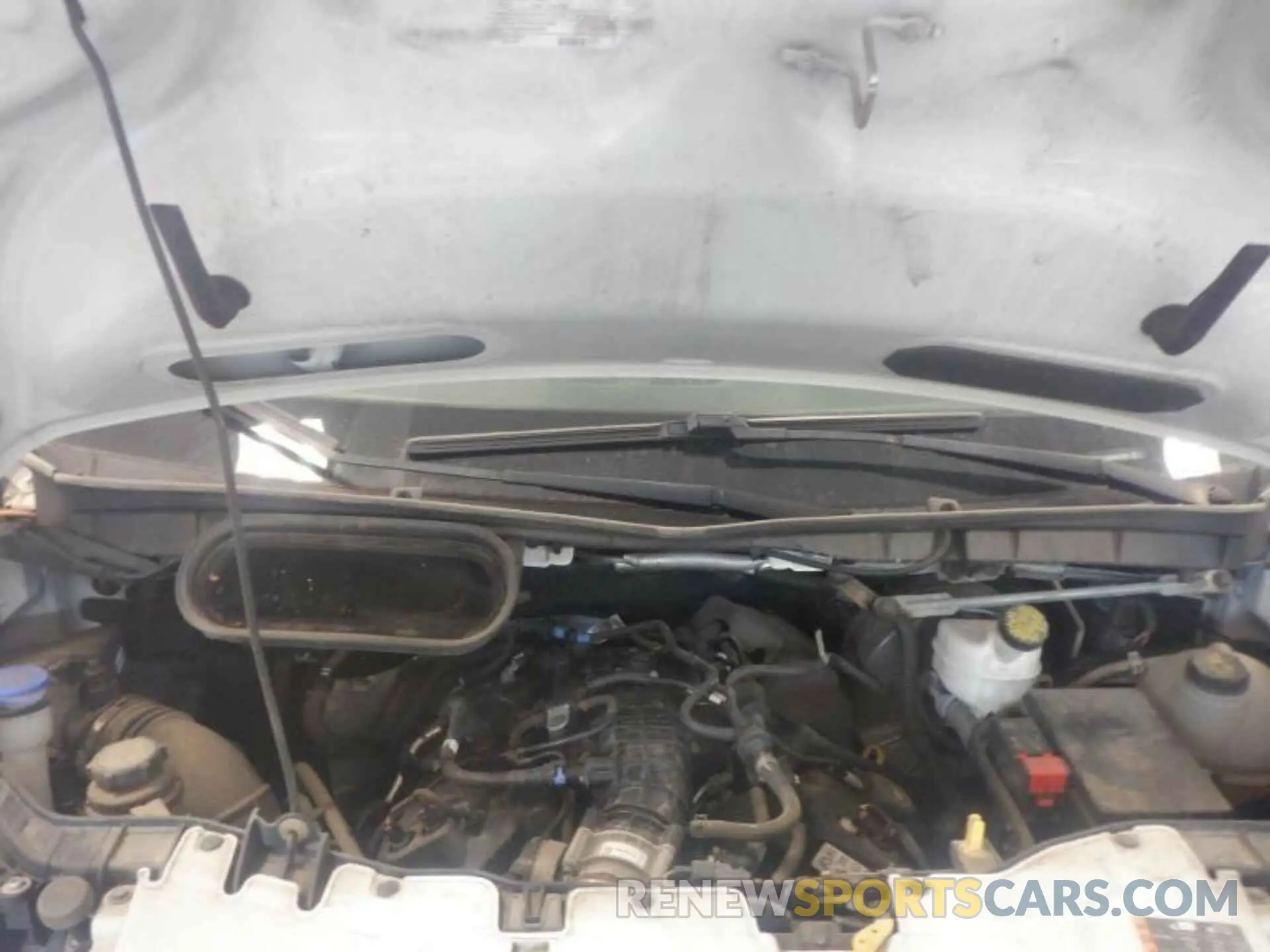 2 Photograph of a damaged car 1FTYR1YG8KKB61350 FORD TRANSIT 2019