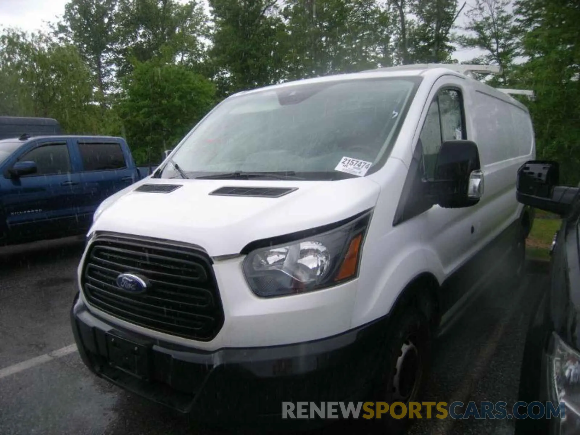 9 Photograph of a damaged car 1FTYR1YG8KKB61350 FORD TRANSIT 2019