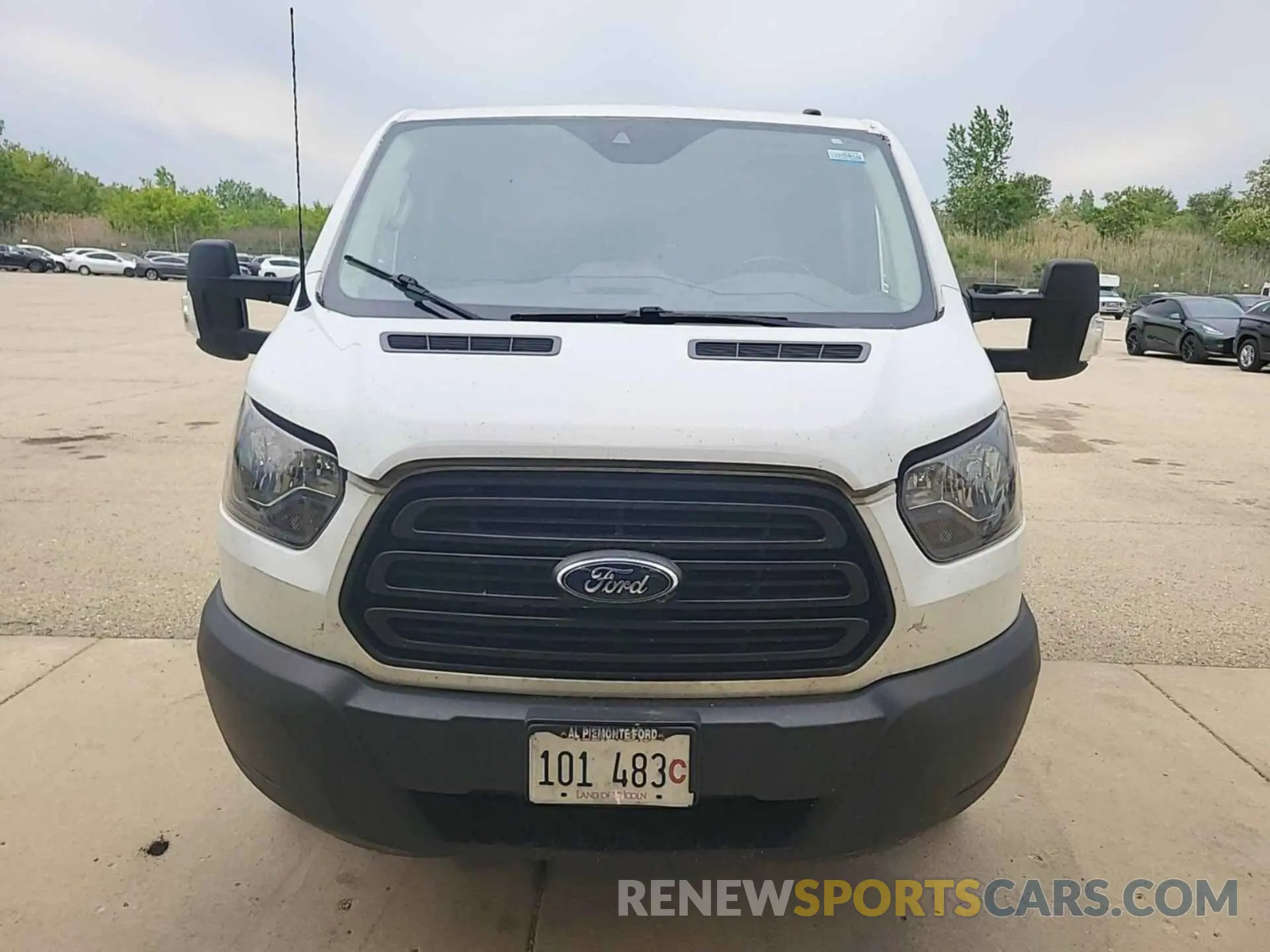 26 Photograph of a damaged car 1FTYR1YG9KKA40827 FORD TRANSIT 2019