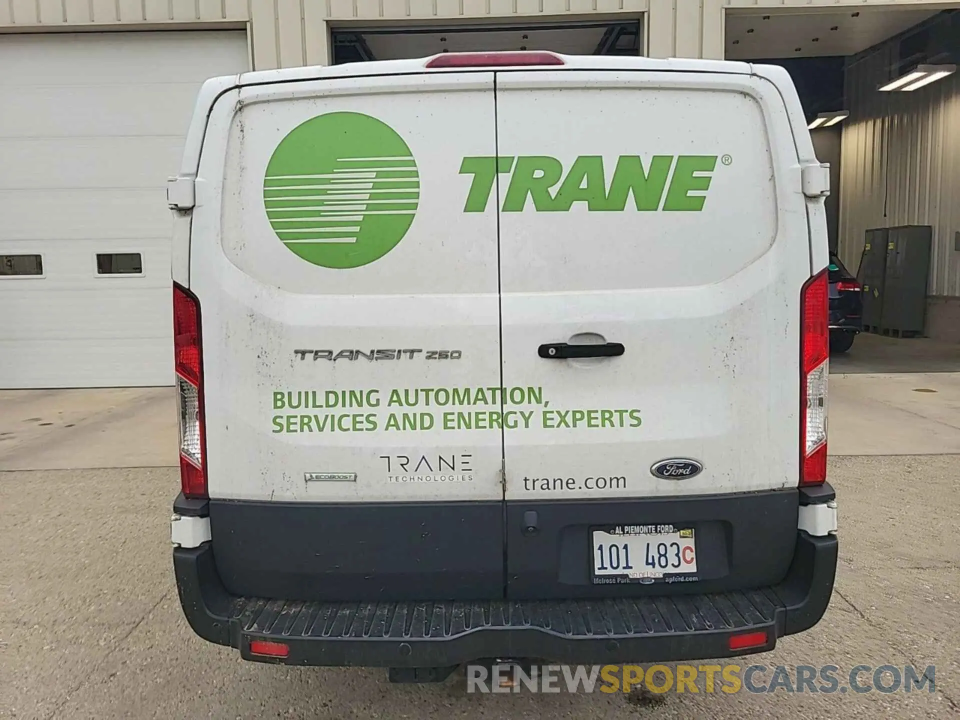 44 Photograph of a damaged car 1FTYR1YG9KKA40827 FORD TRANSIT 2019