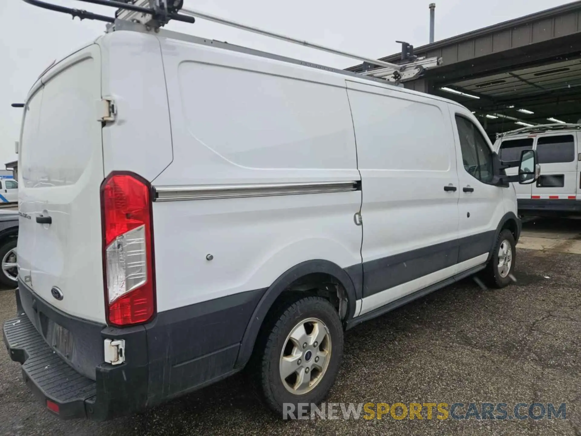 6 Photograph of a damaged car 1FTYR1YG9KKA67395 FORD TRANSIT 2019