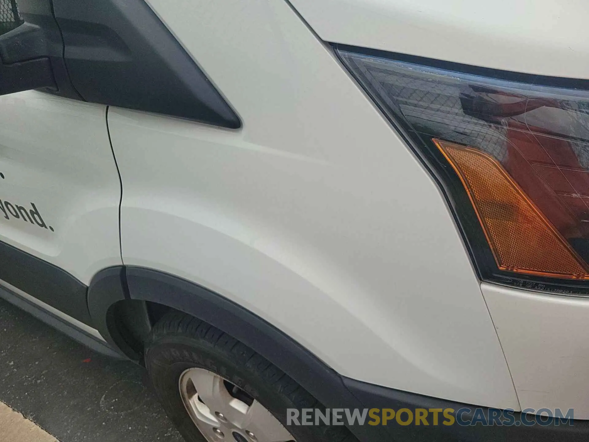 28 Photograph of a damaged car 1FTYR1YG9KKB43505 FORD TRANSIT 2019
