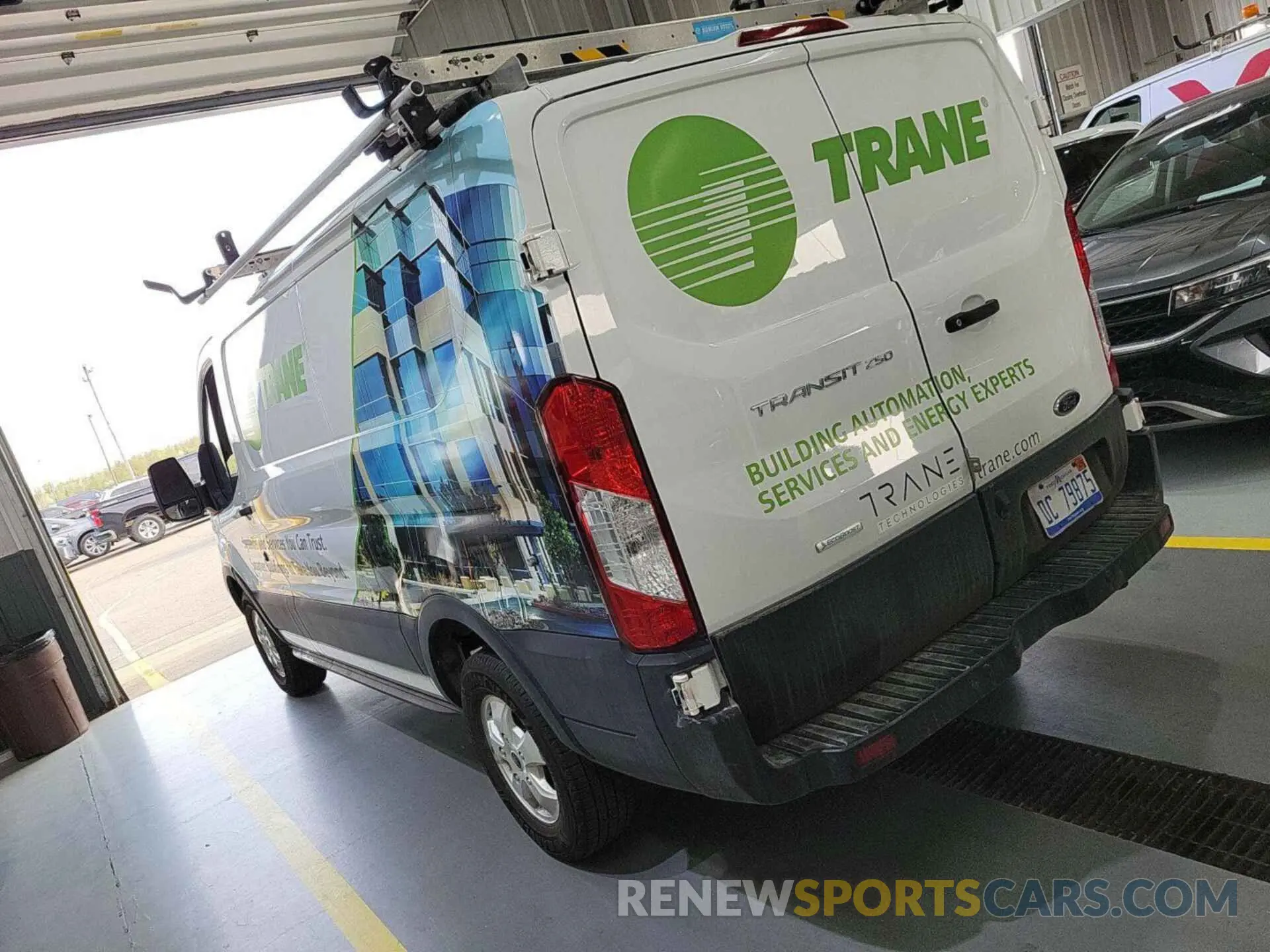 13 Photograph of a damaged car 1FTYR1YGXKKA40836 FORD TRANSIT 2019