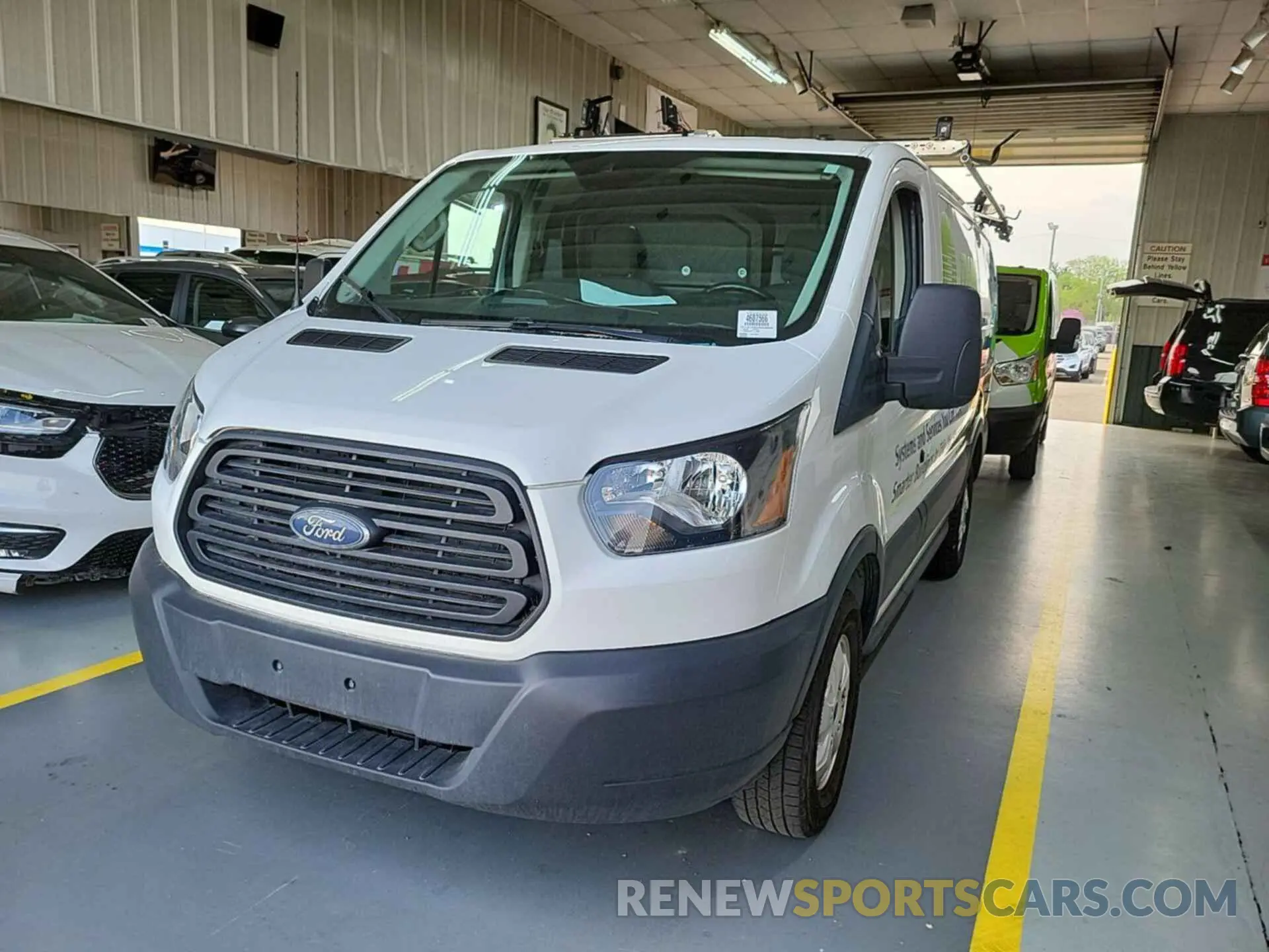 6 Photograph of a damaged car 1FTYR1YGXKKA40836 FORD TRANSIT 2019