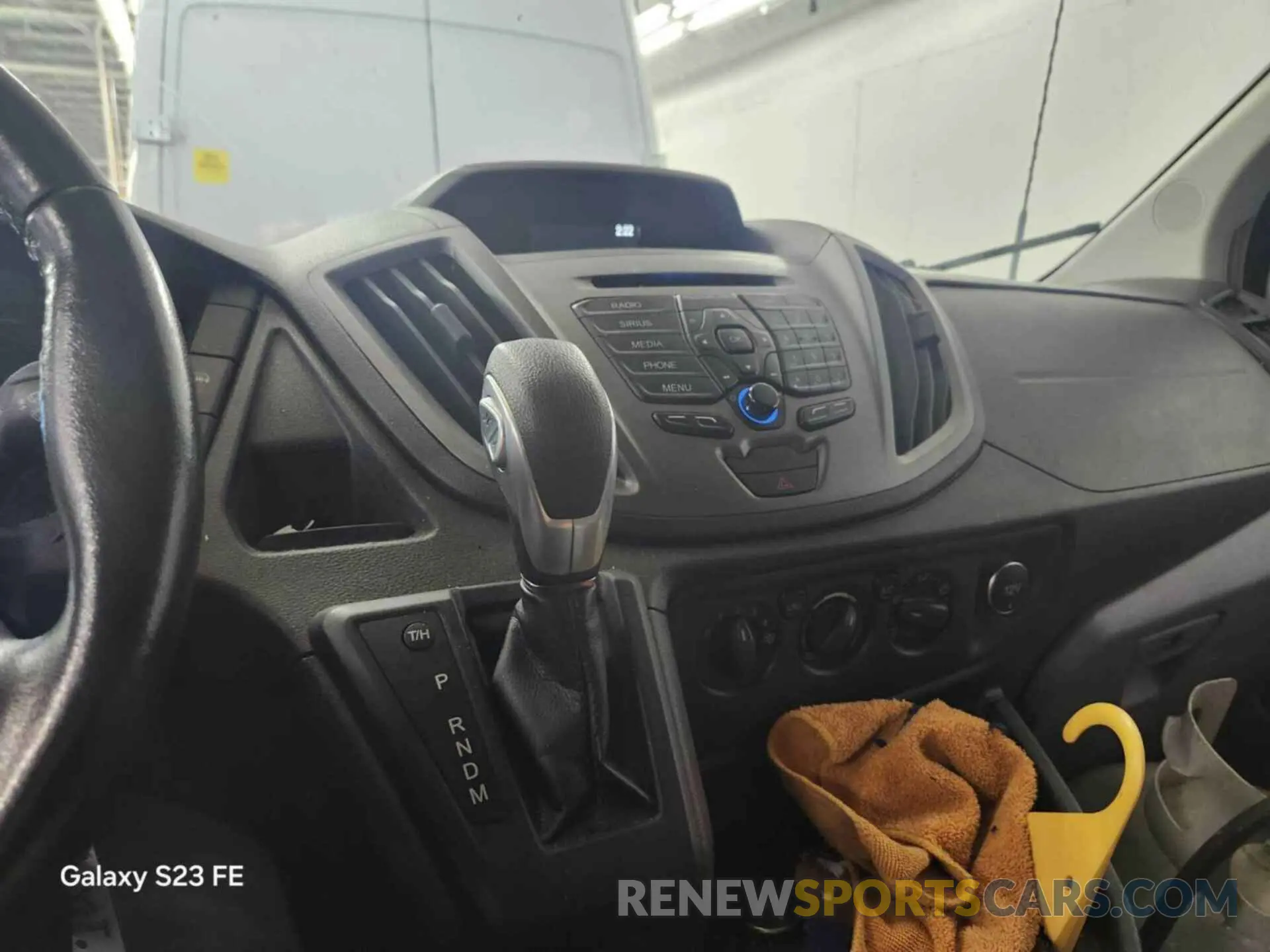 12 Photograph of a damaged car 1FTYR1YGXKKB43500 FORD TRANSIT 2019